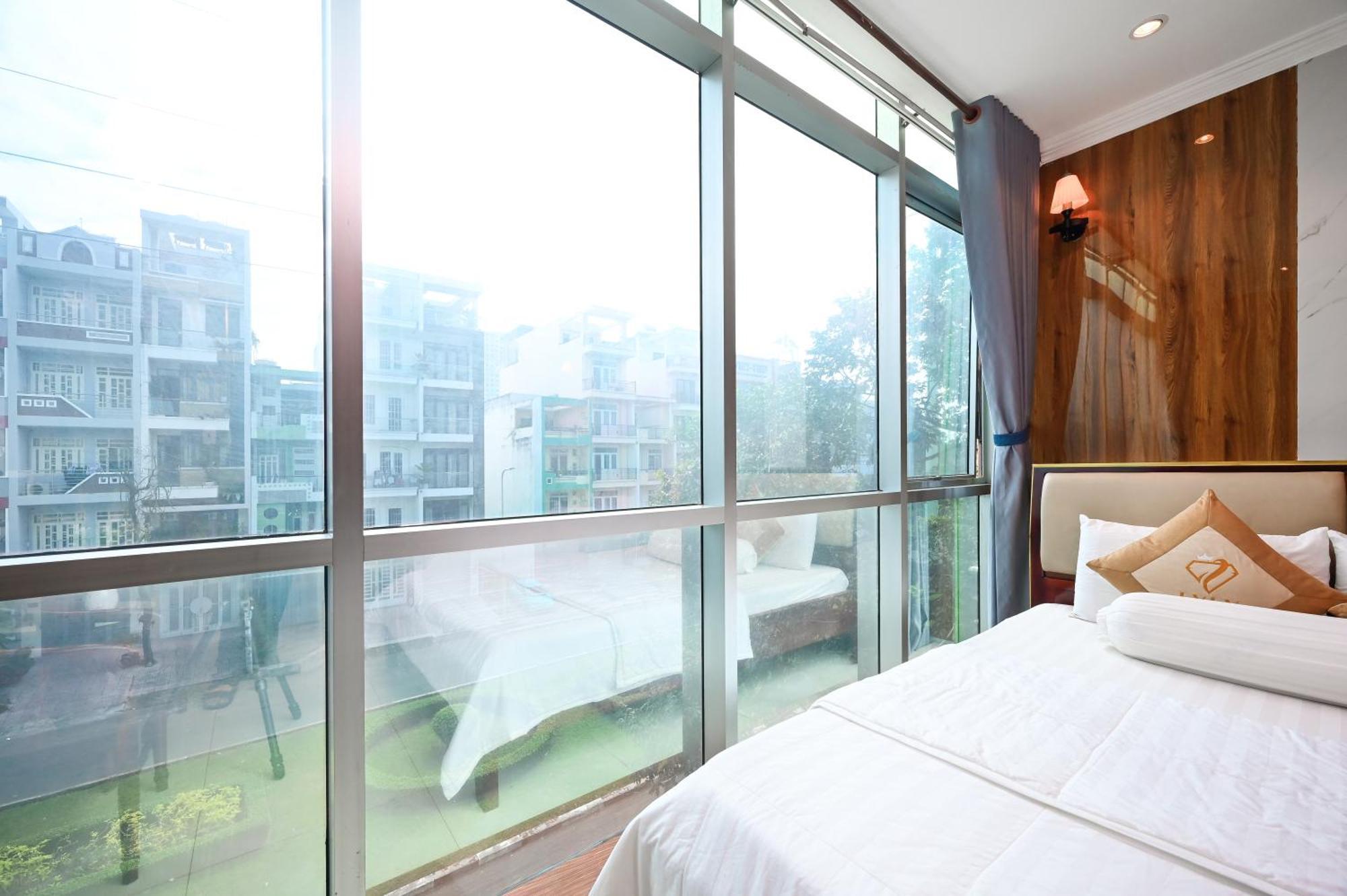Deluxe Quadruple Room