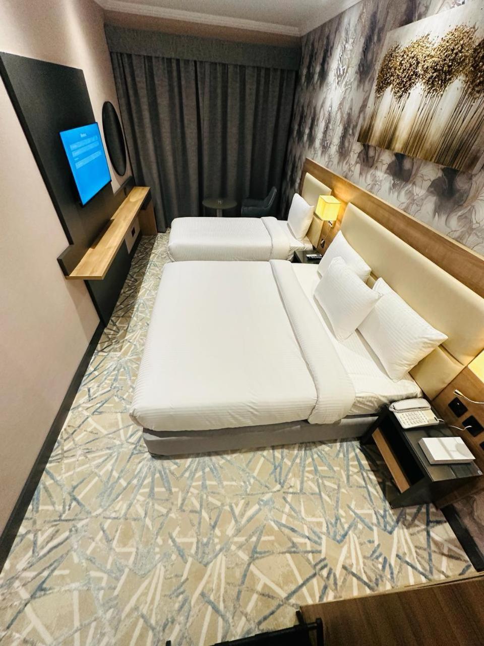 Standard Family Room
