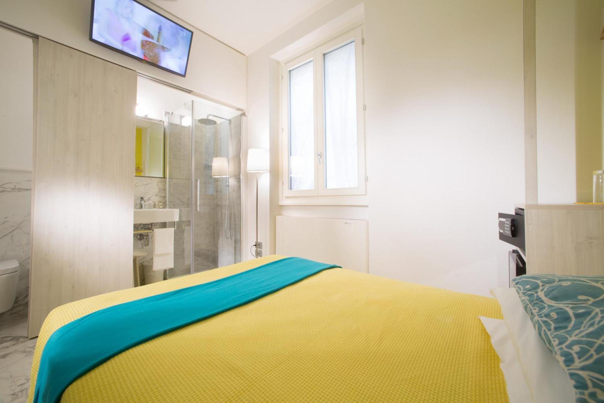 Small Single Room
