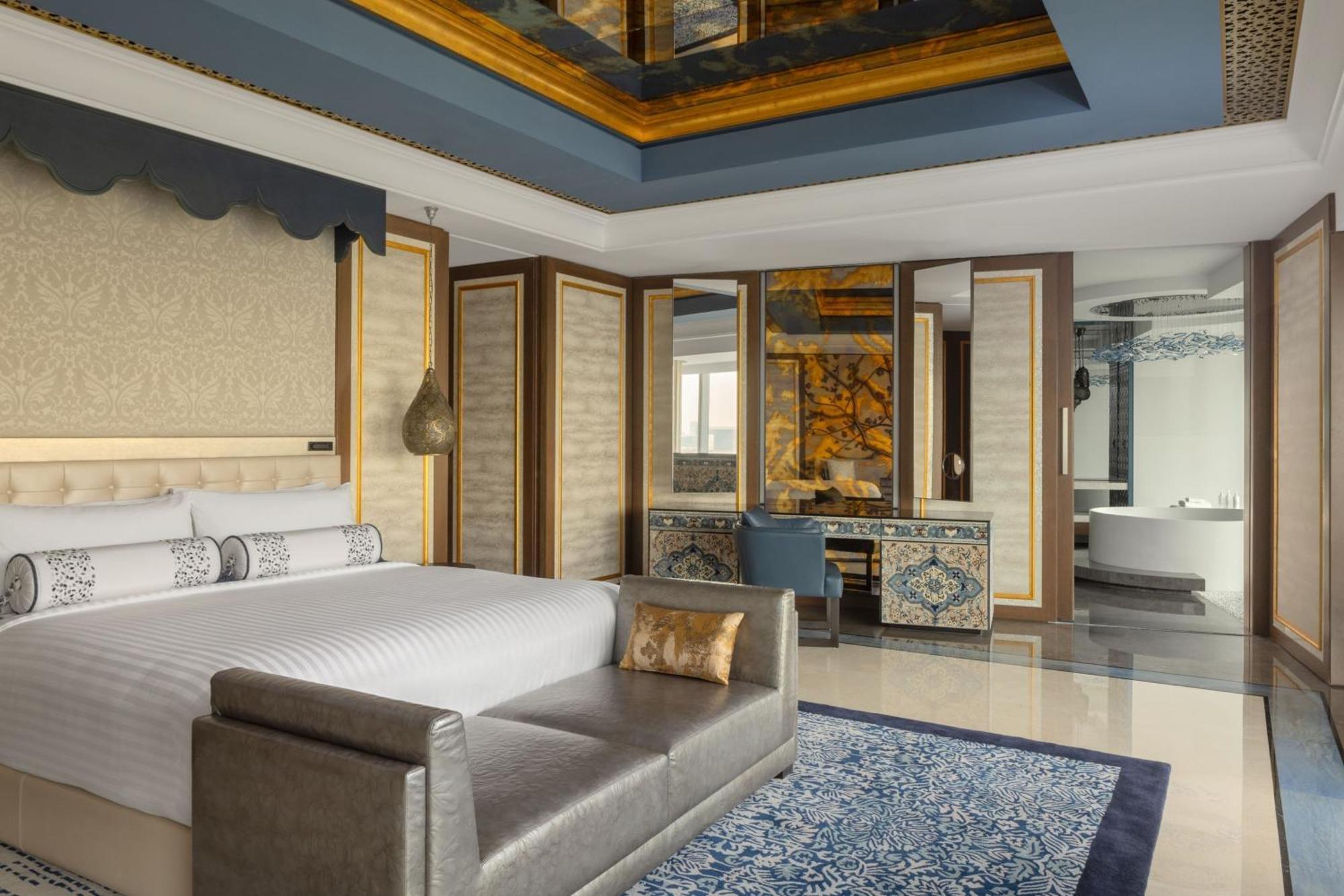Presidential One-Bedroom King Penthouse Suite Water View