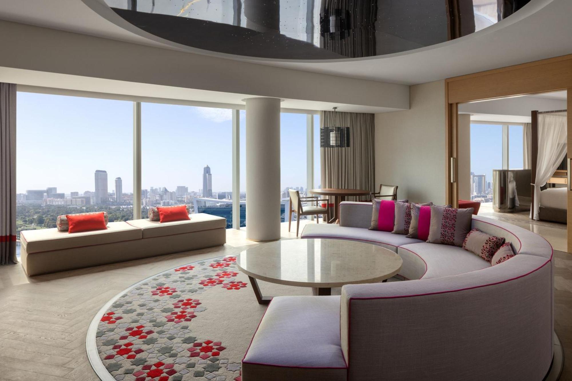 Honeymoon King Suite Water View M Club Lounge Access