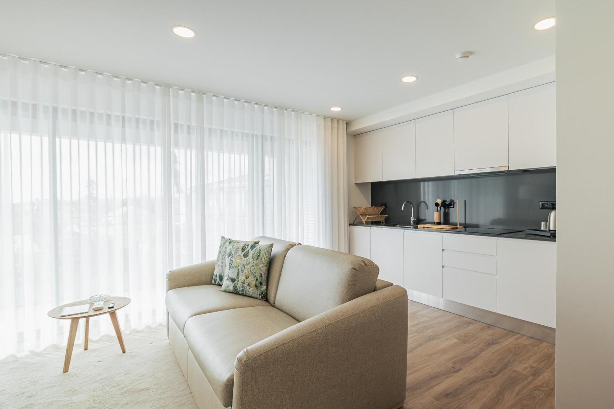 Deluxe Apartment