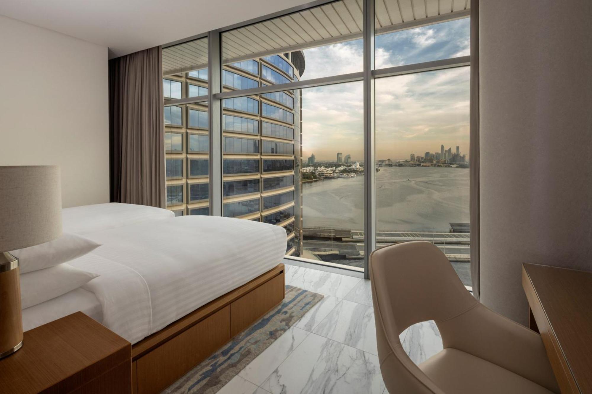 Three-Bedroom Duplex Corner Apartment Balcony