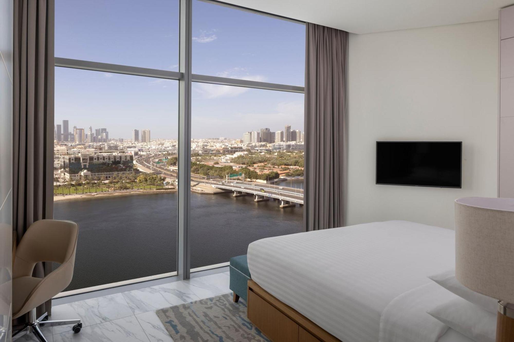 Three-Bedroom Duplex Corner Apartment Balcony