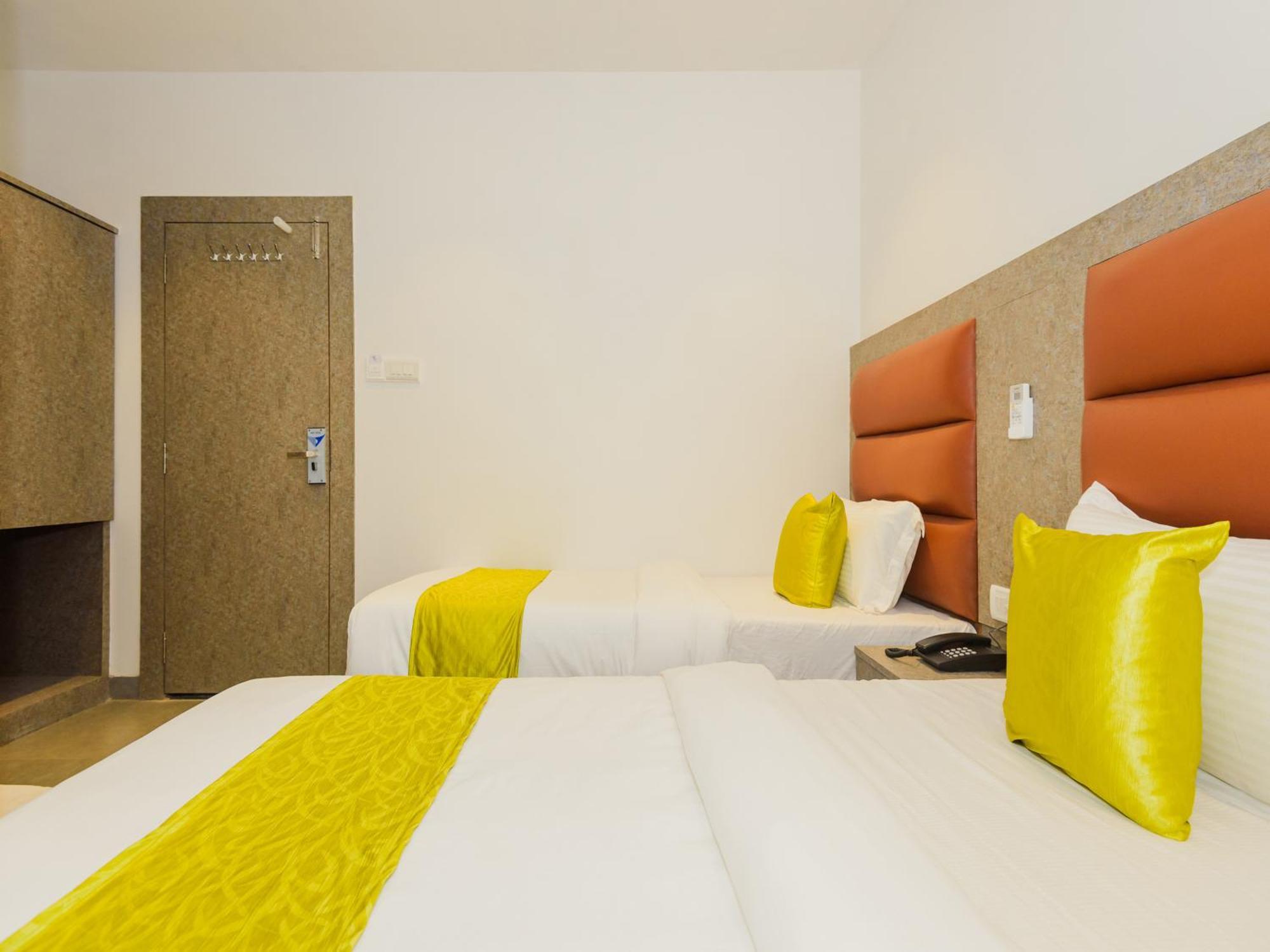 Executive Triple Room