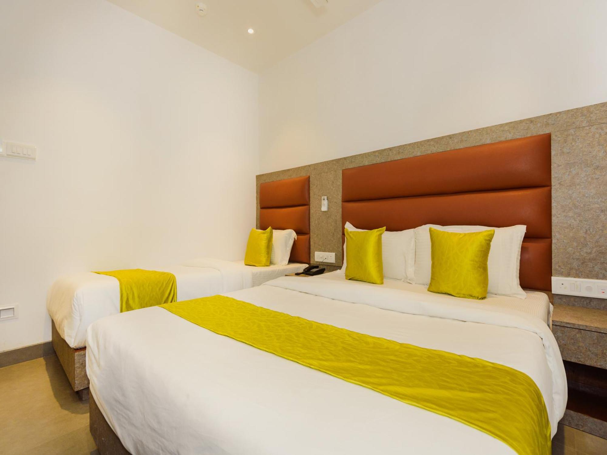 Executive Triple Room