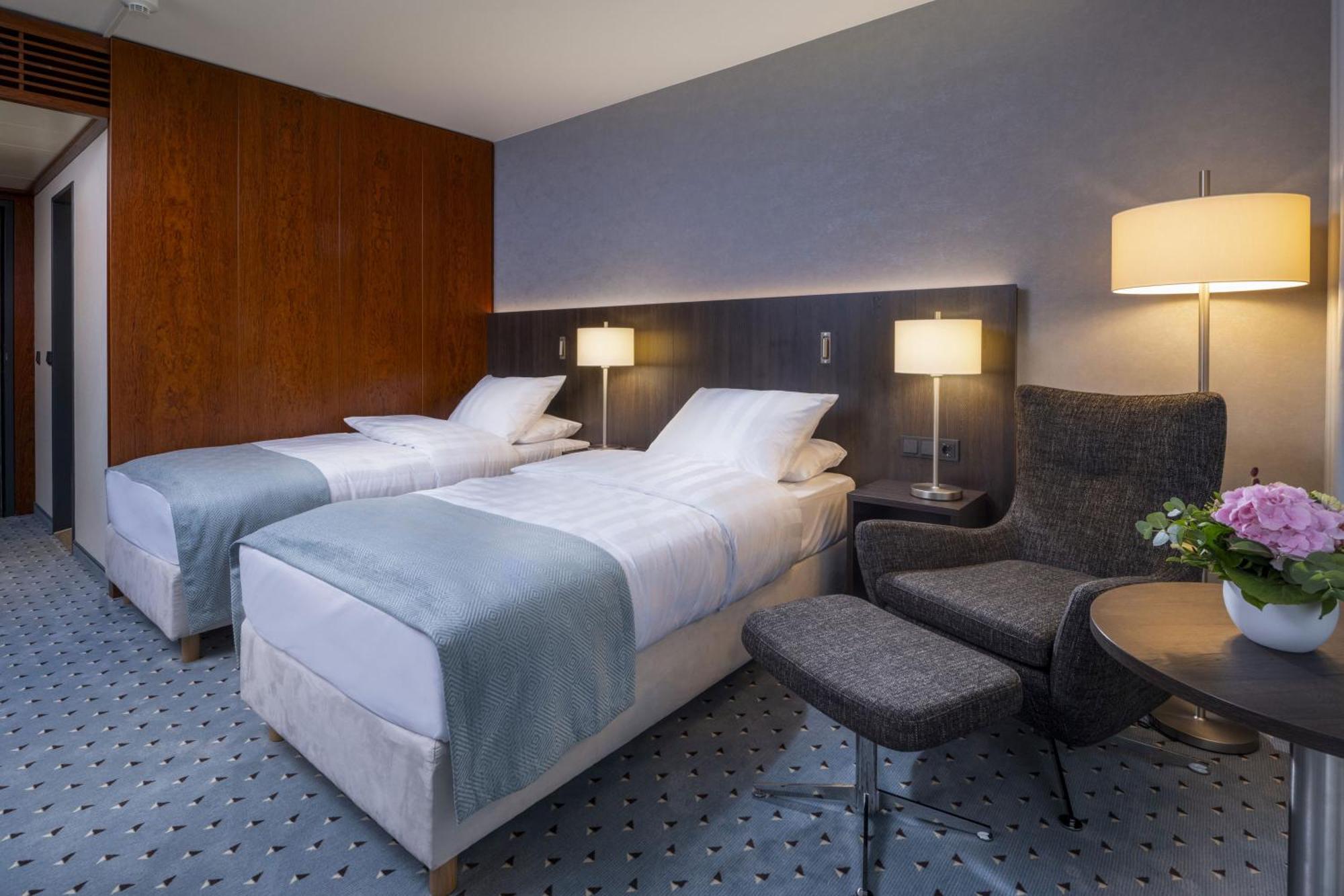 Classic Double Room