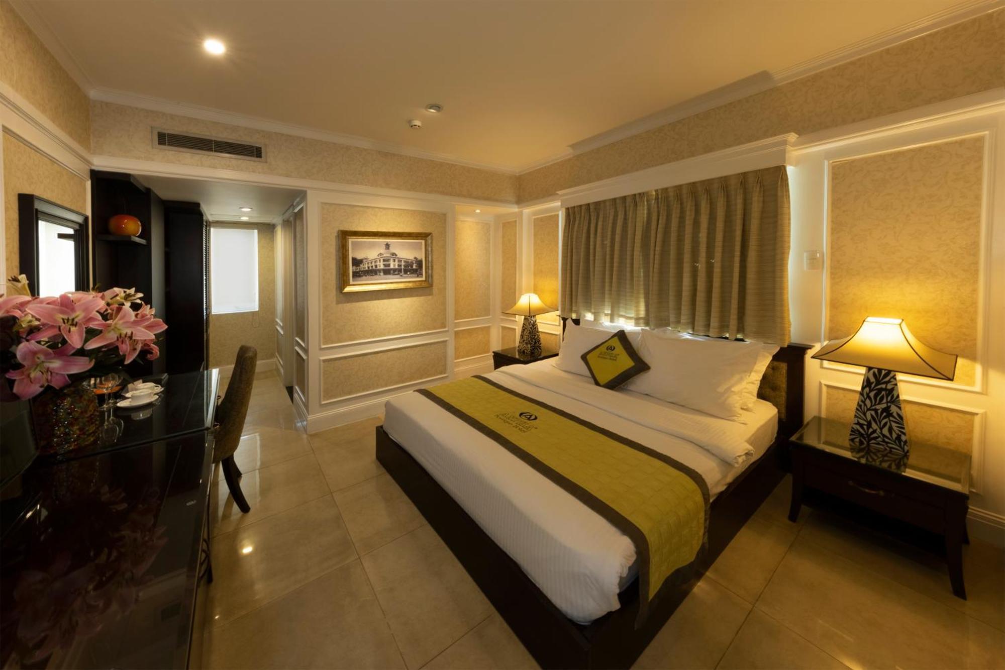 Premier Deluxe Double Room