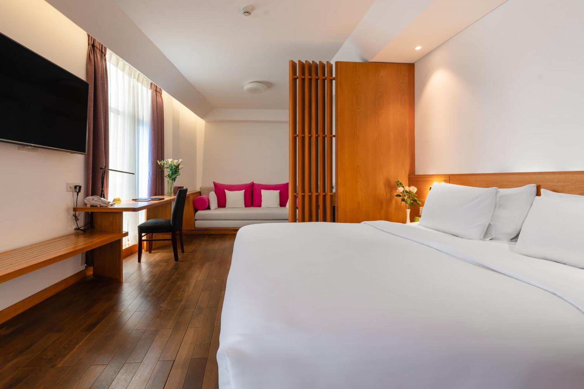 Liberty Greenview Suite