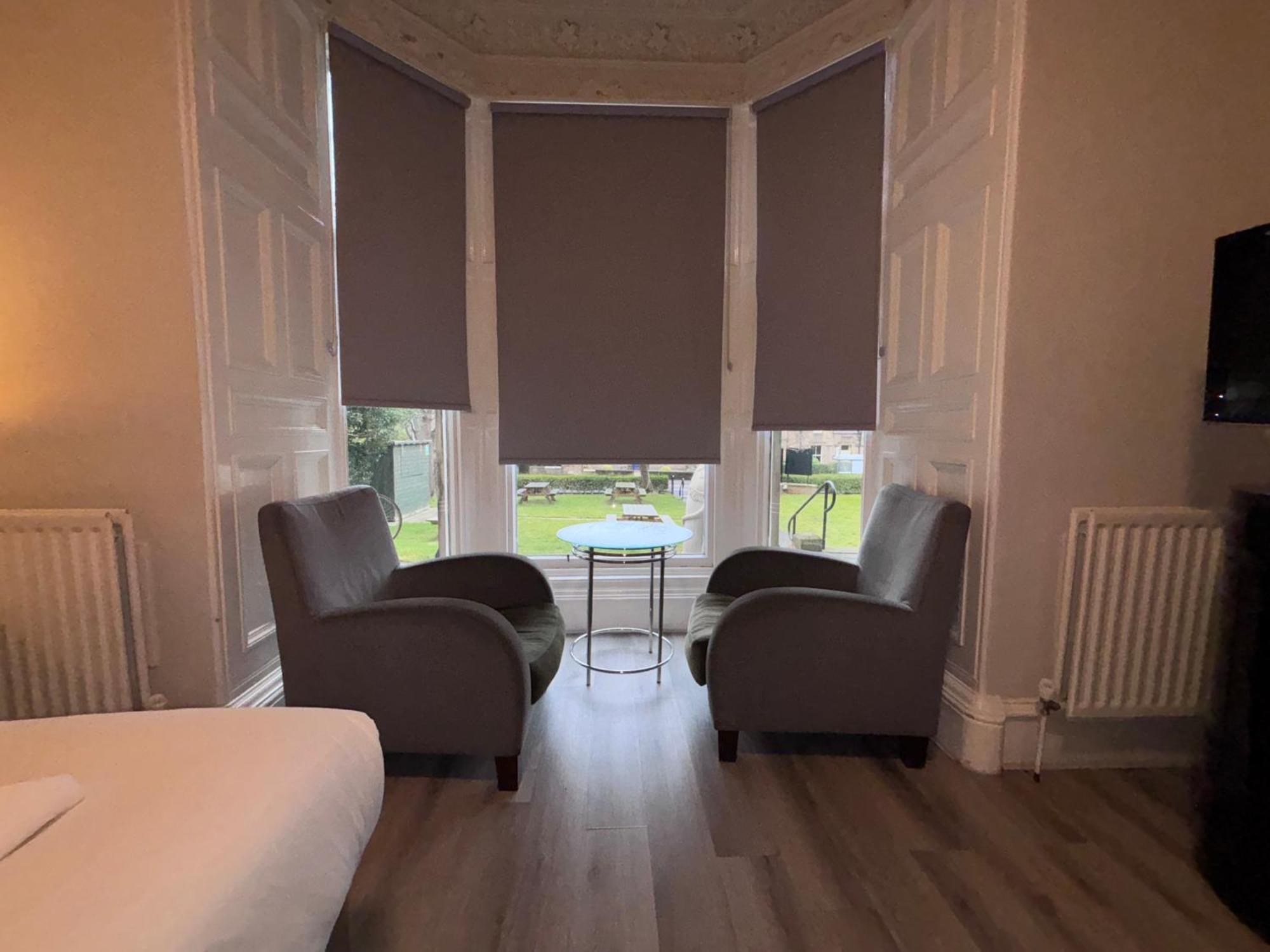 Family Room with Garden View