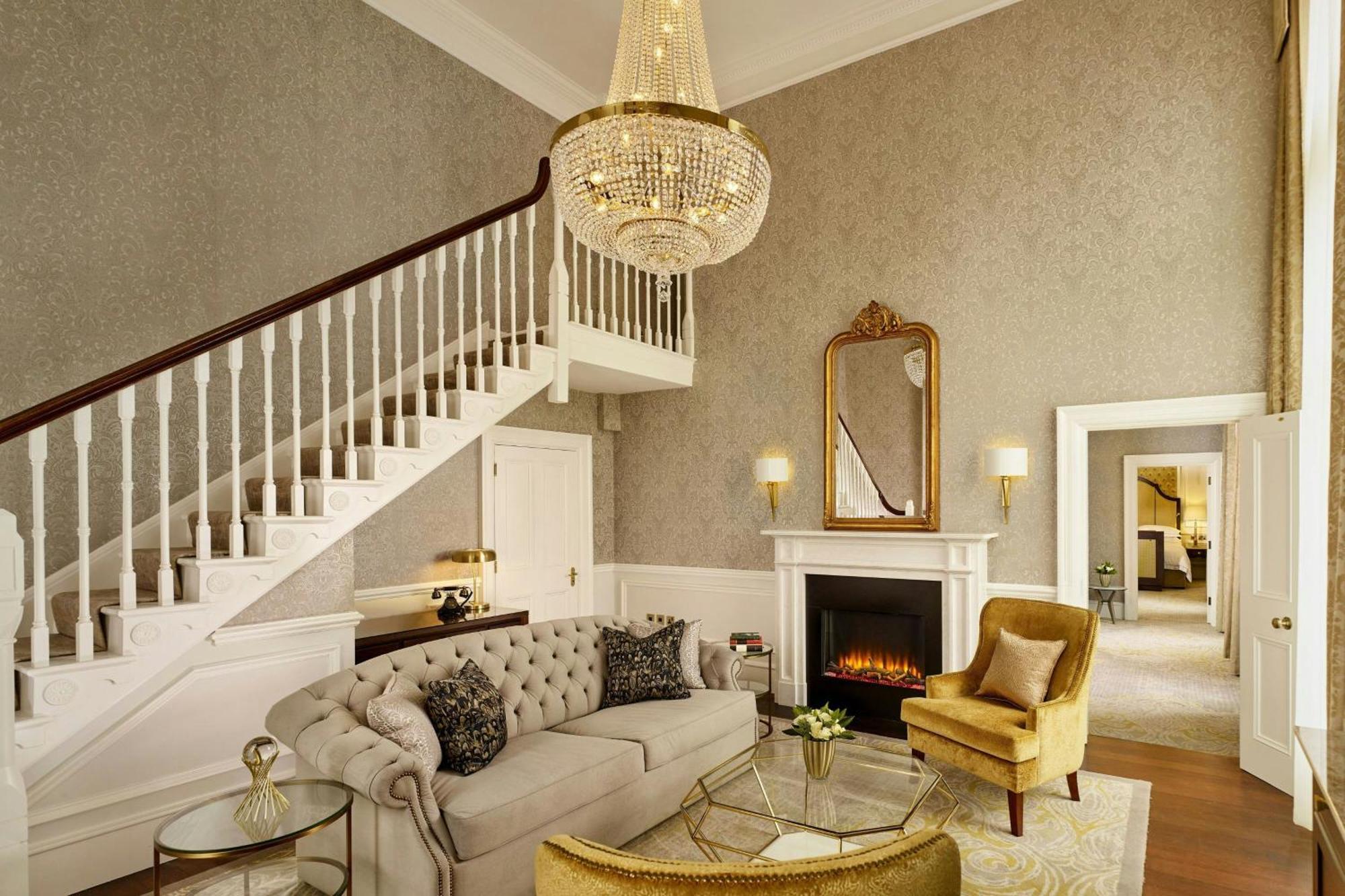 Presidential King Suite City View