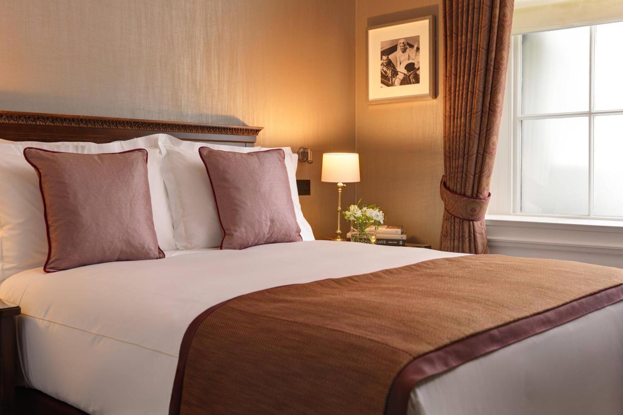 Princess Grace 2 Bedroom Presidential Suite City view