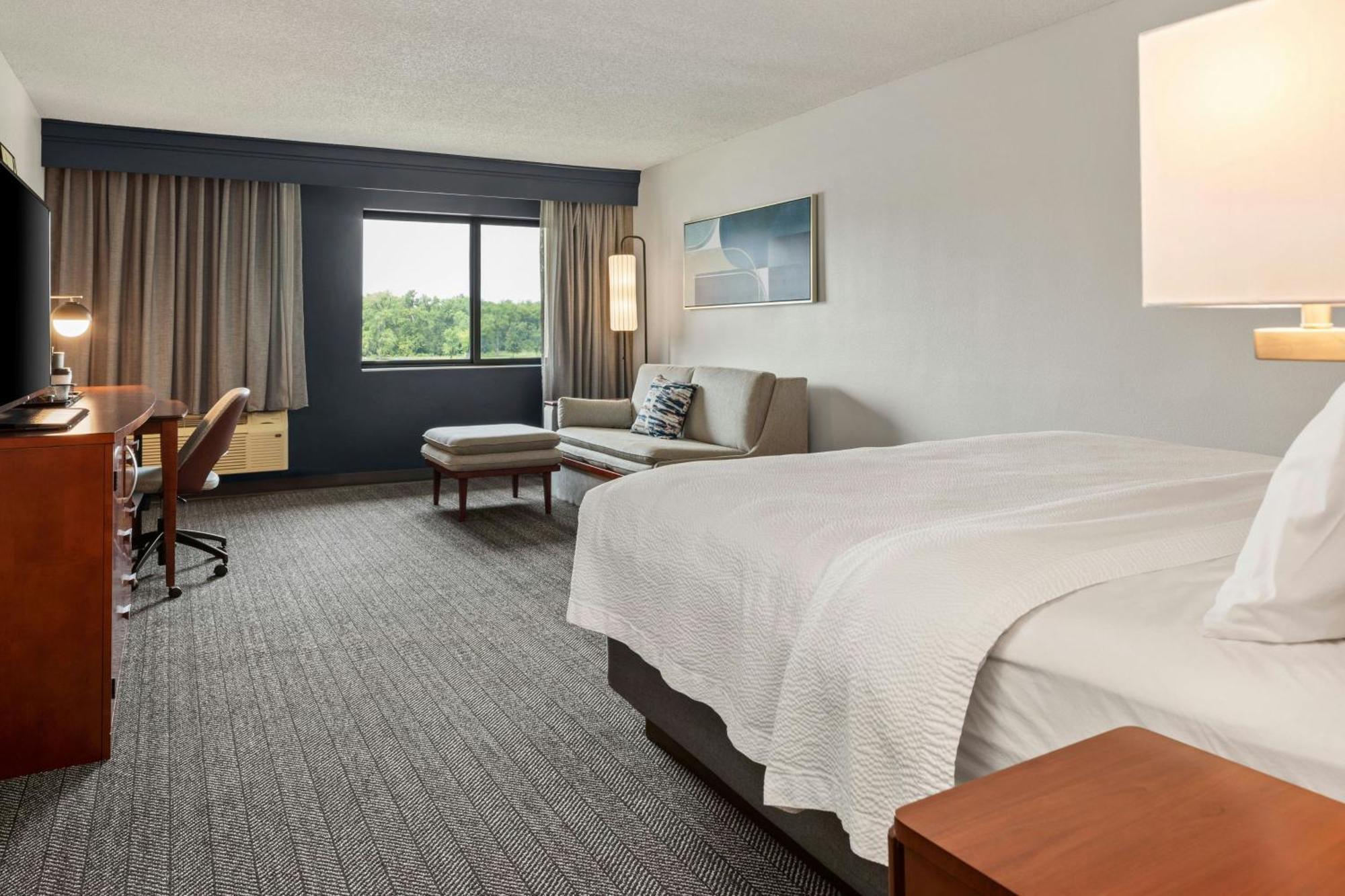 King Room River View Sofa Bed
