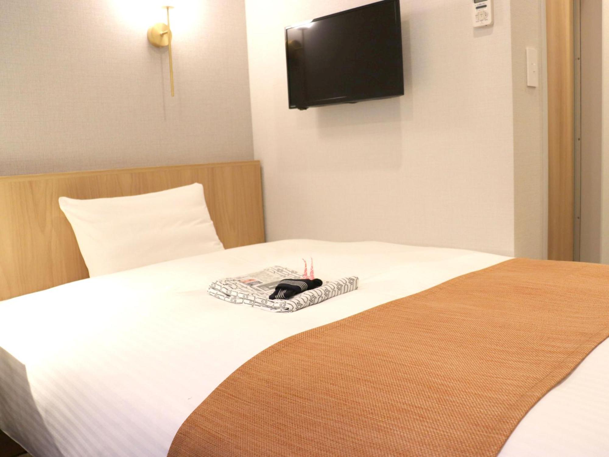 Small Double Room R-Type - Non-Smoking,1643164873:JPEG