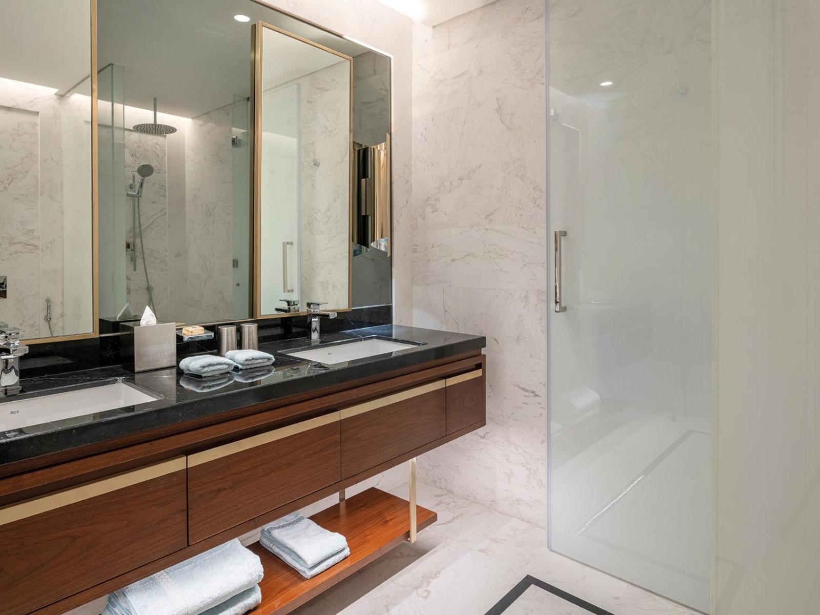 Royal City Suite