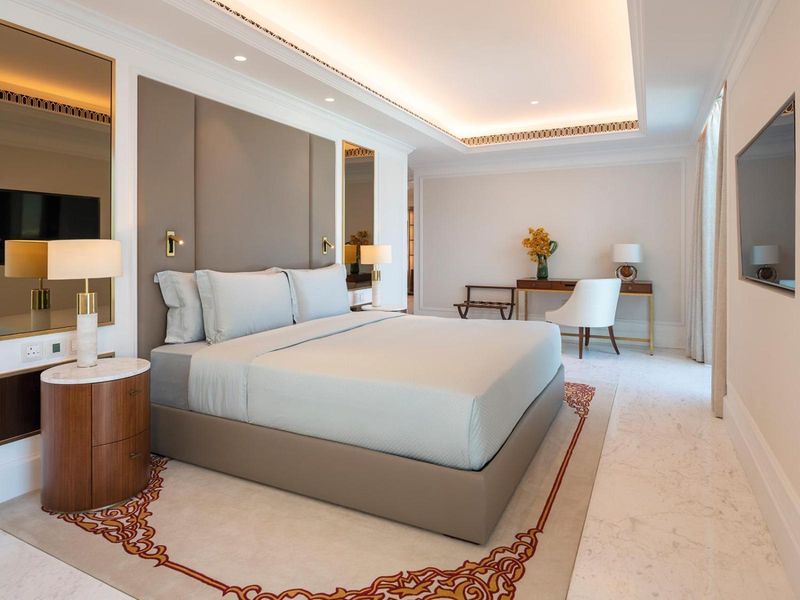 Royal City Suite
