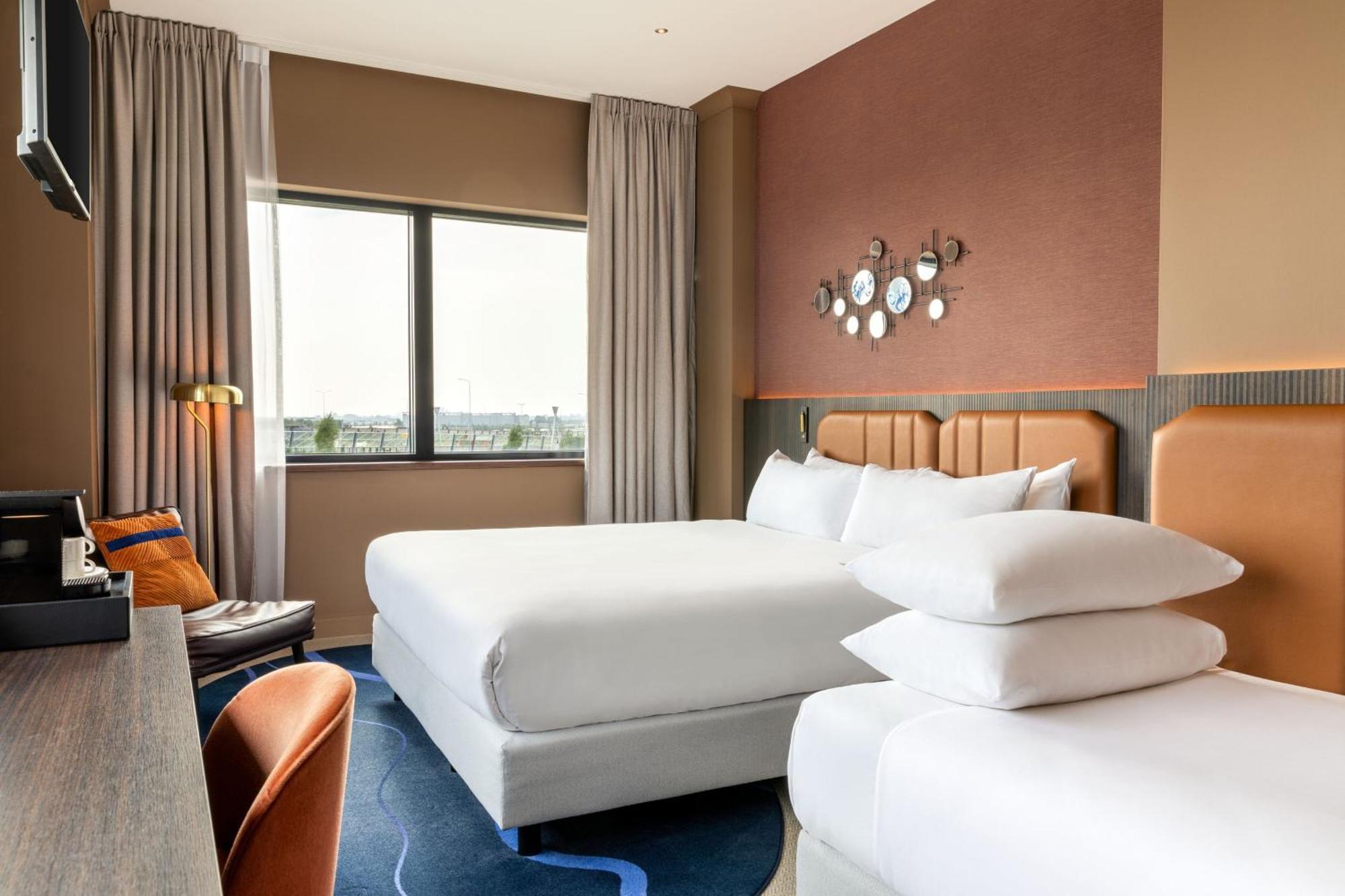 Triple Room One King One Single Bed
