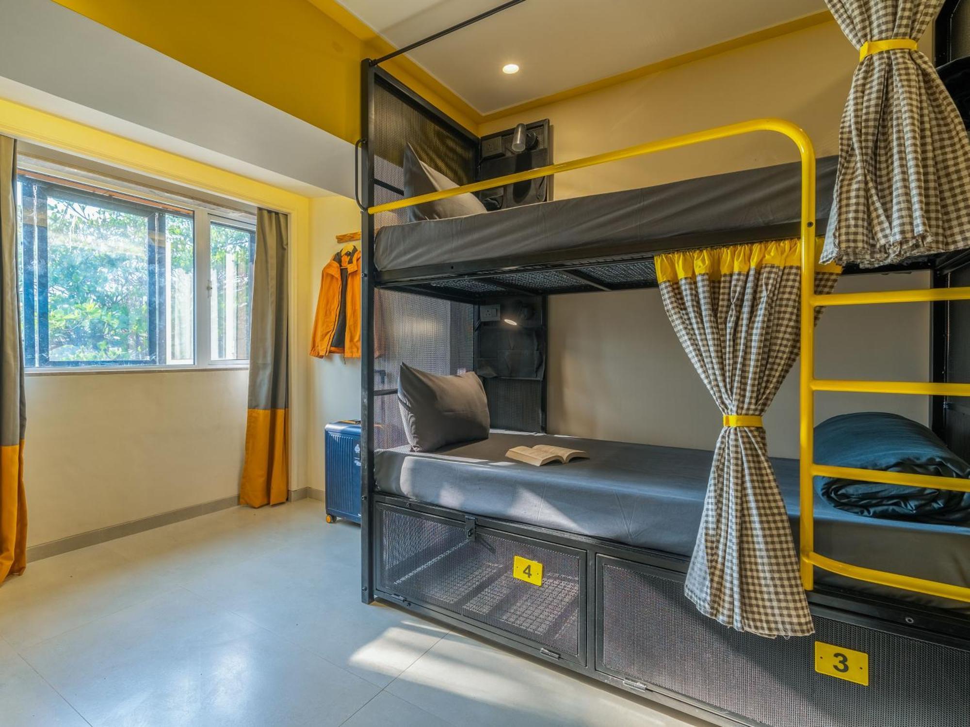 Bed 6-Bed Mixed Dormitory Room