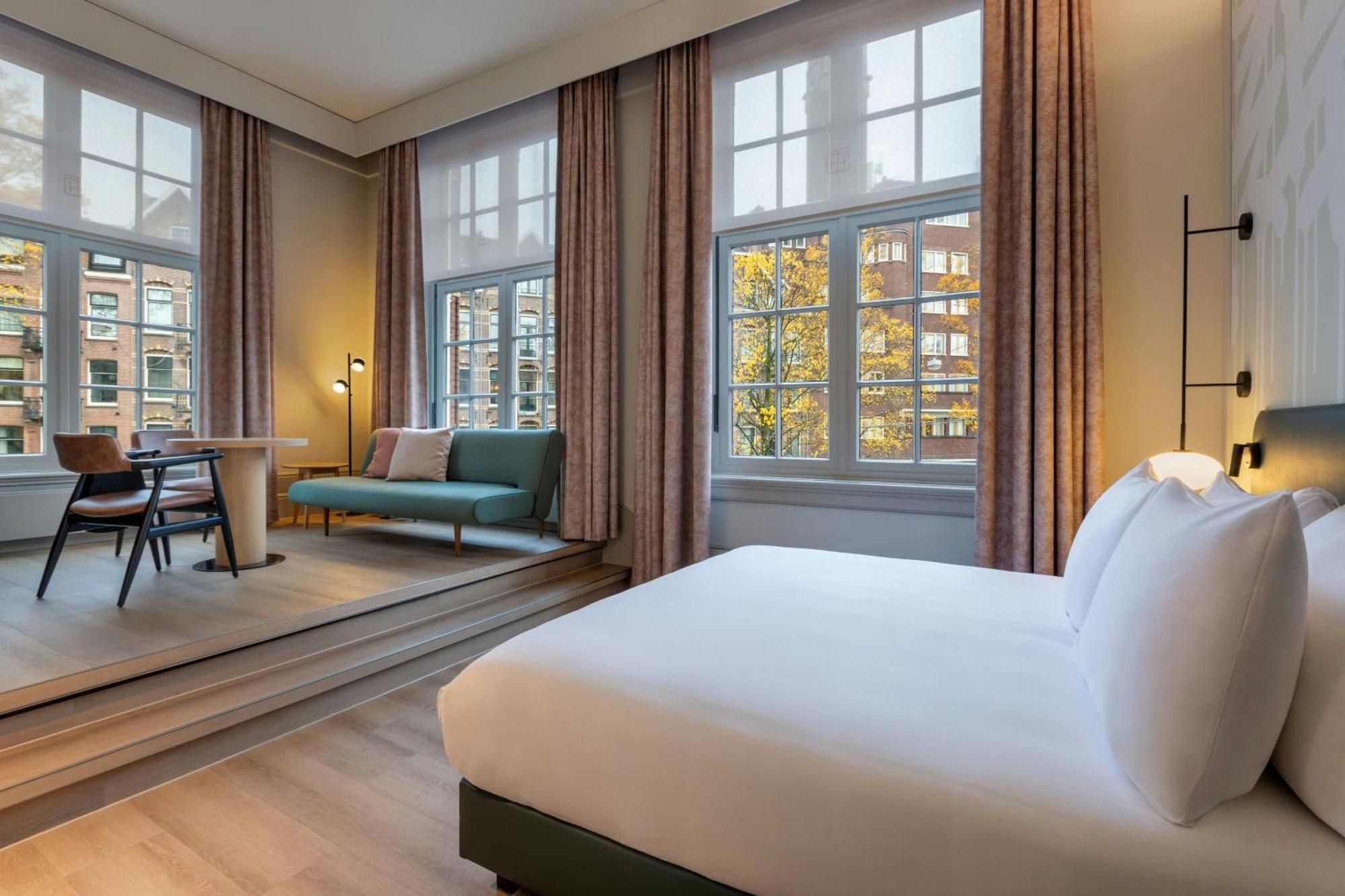Junior King Suite