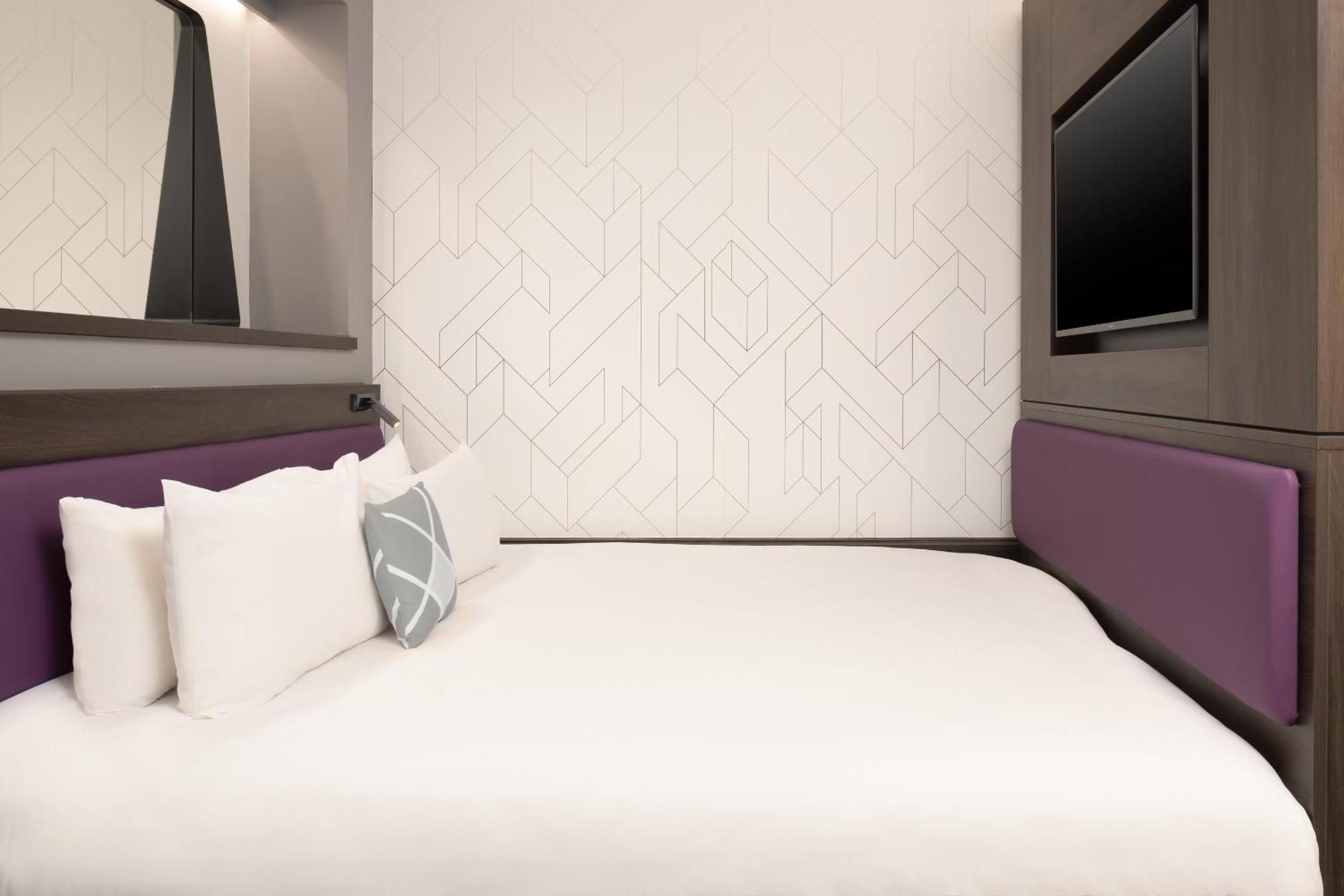 Windowless Efficient King Room