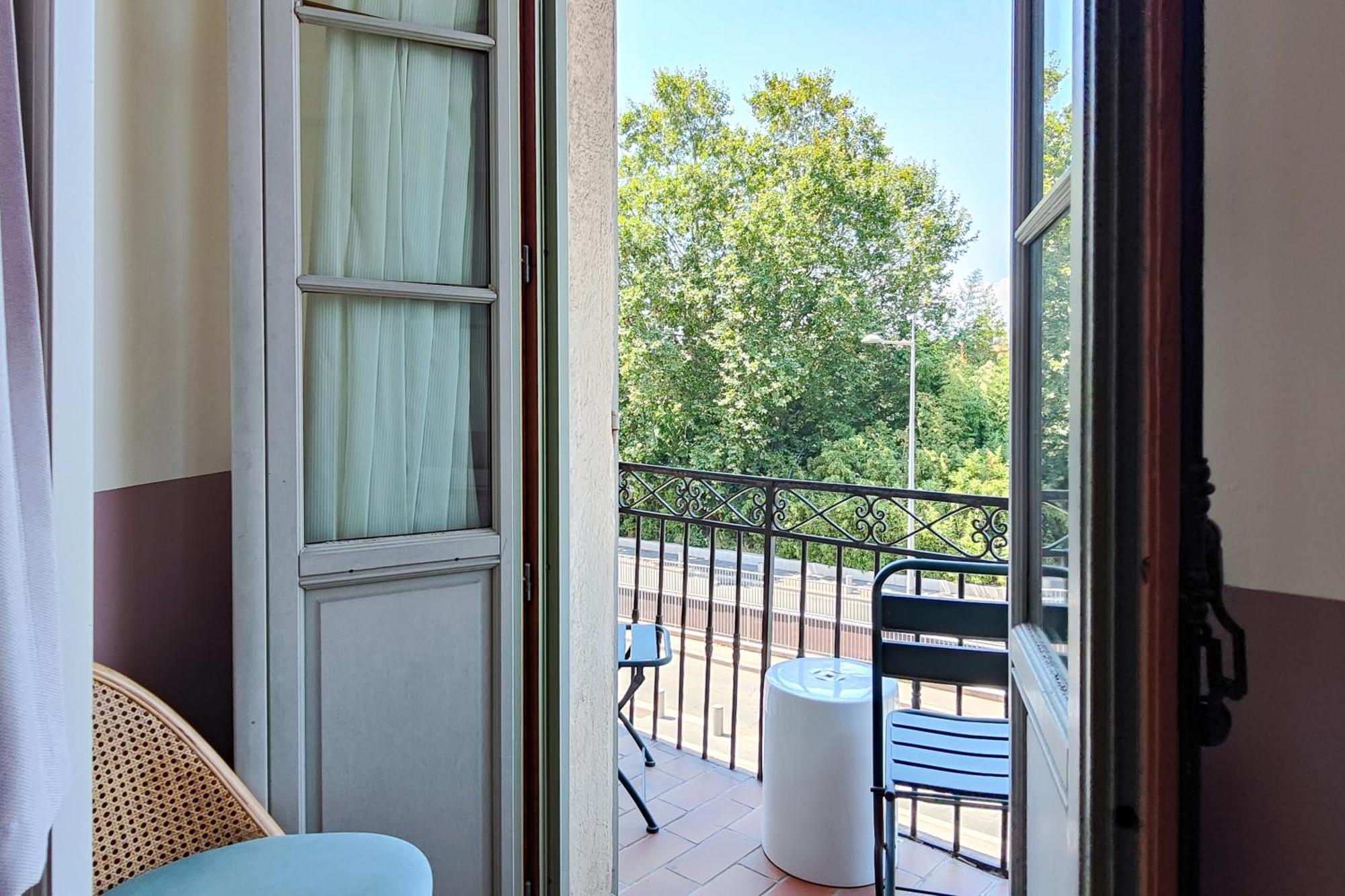 One-Bedroom Apartment Balcony