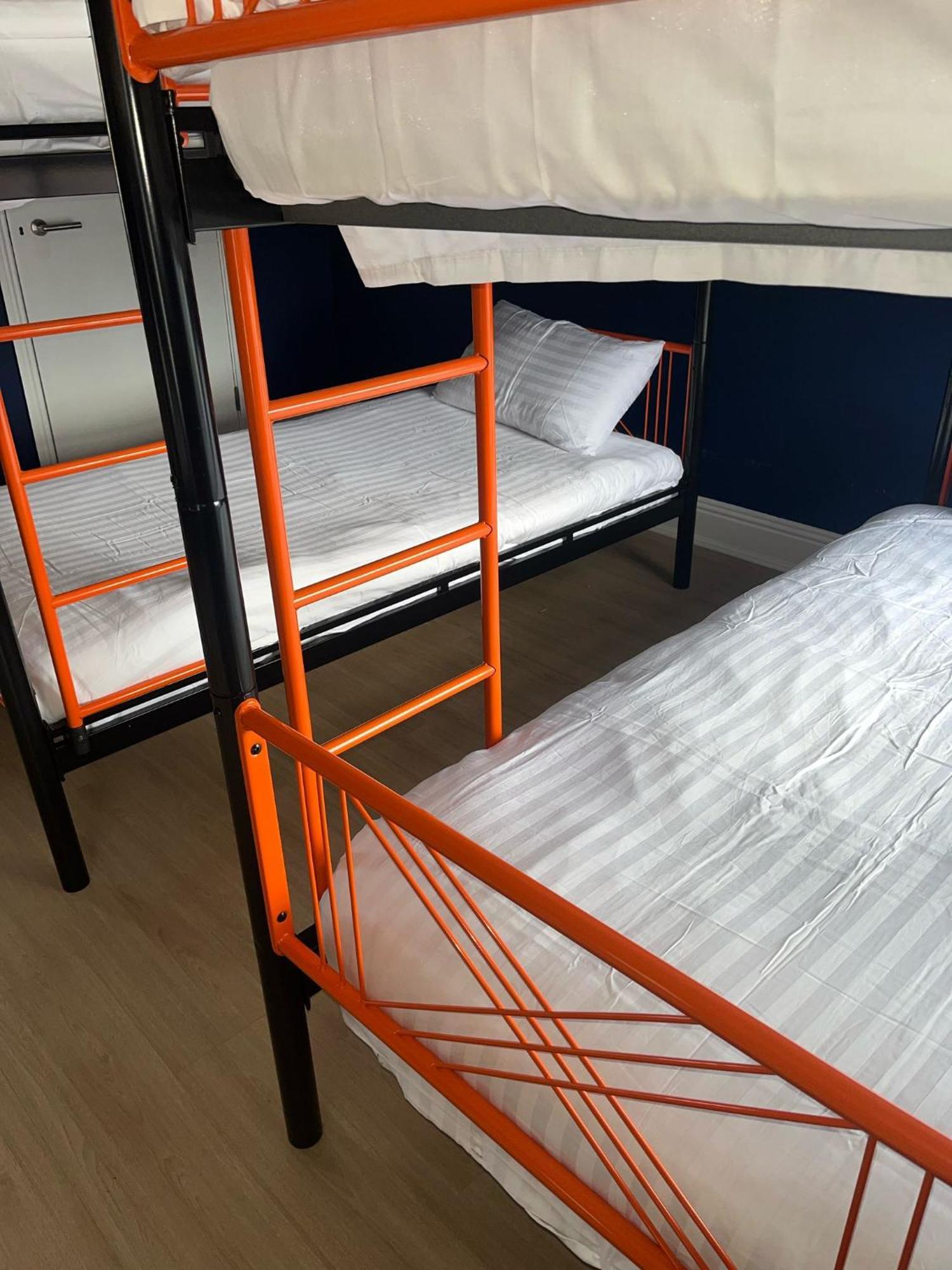 Bed 10-Bed Mixed Dormitory Room