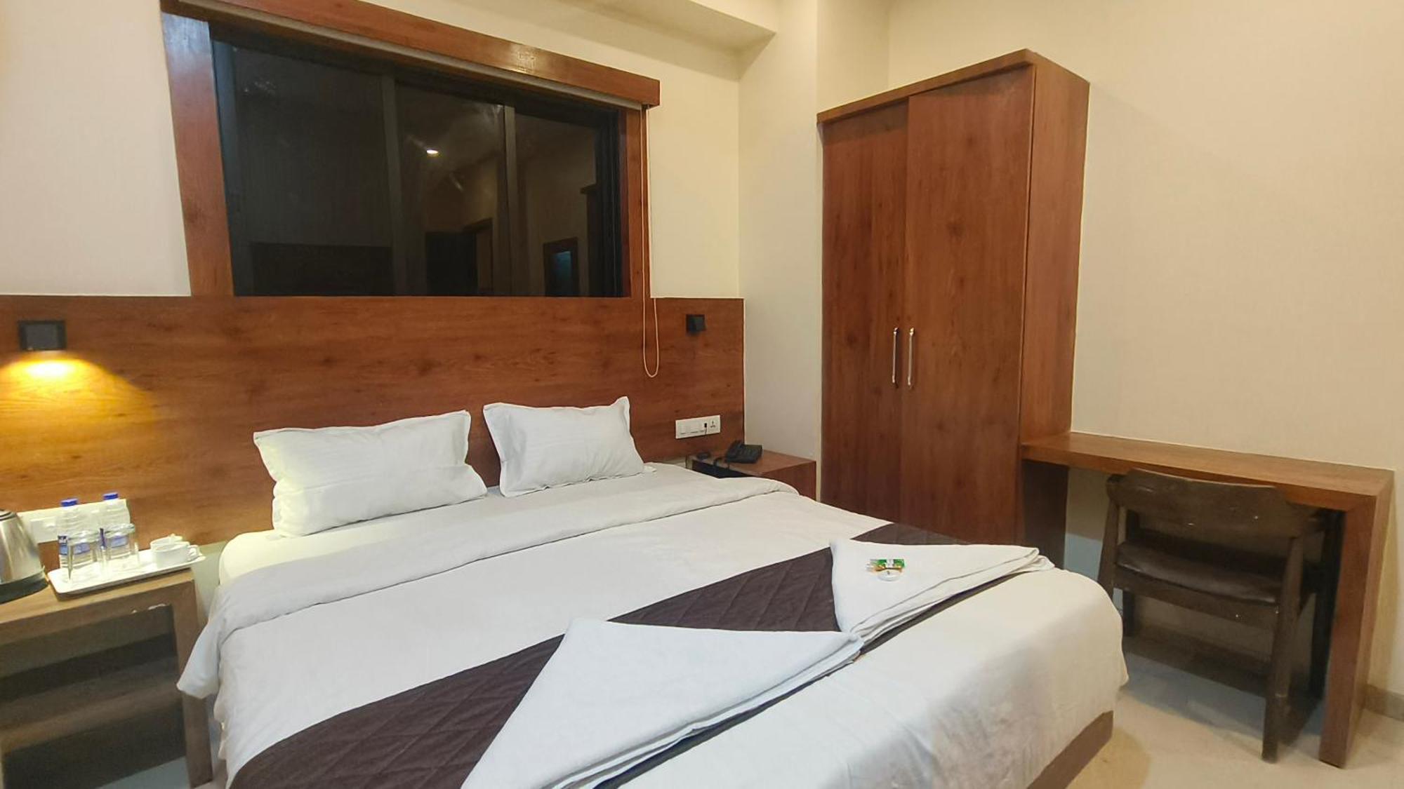 Standard Double Room,1654757161:JPEG