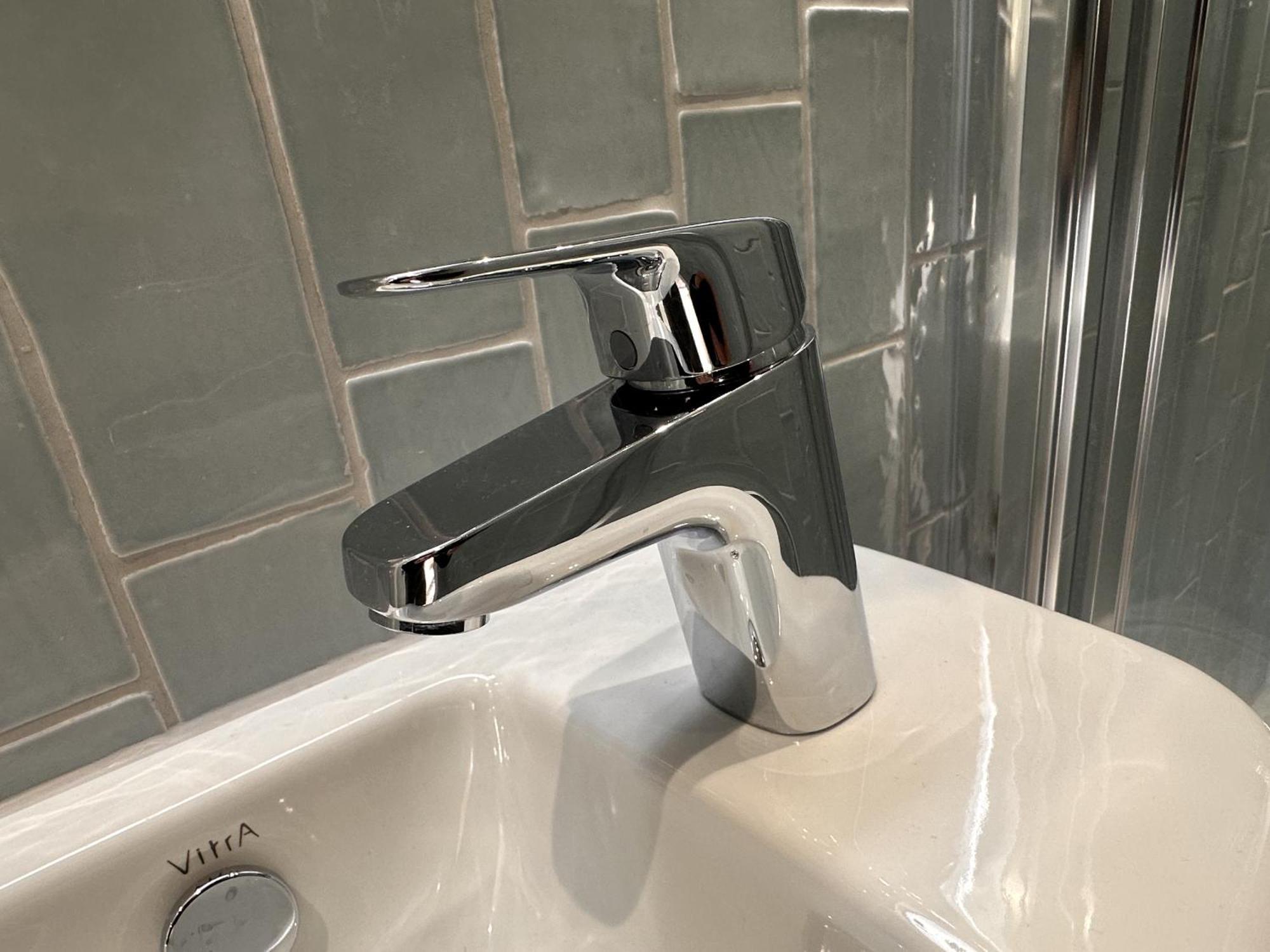 Four Person Ensuite