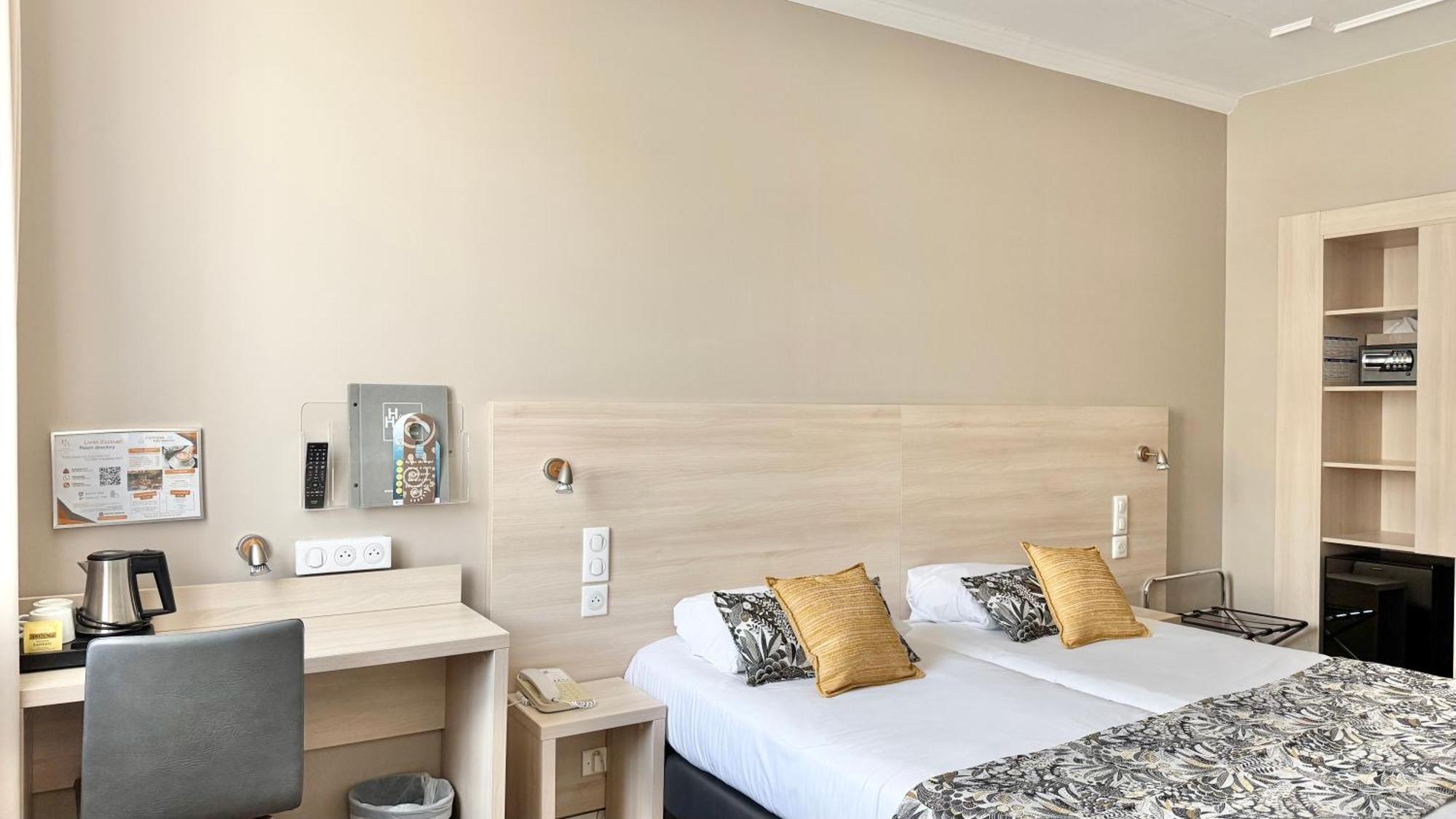 Twin Room
