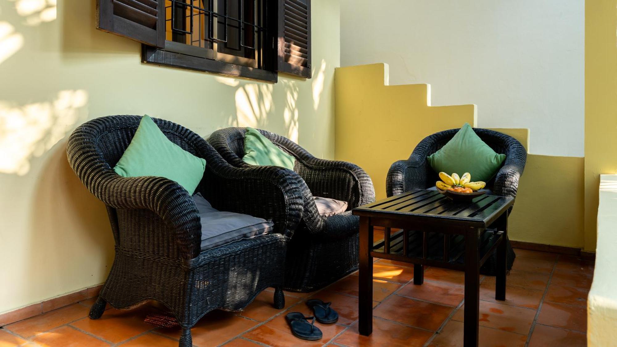 Family Room Garden View