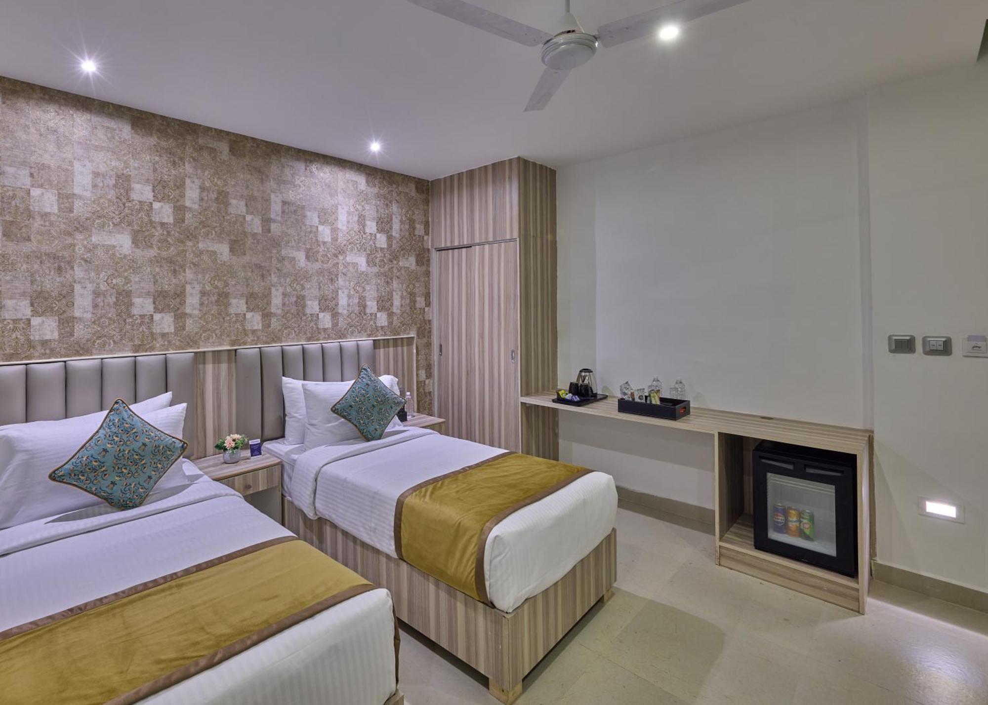 Deluxe Twin Room