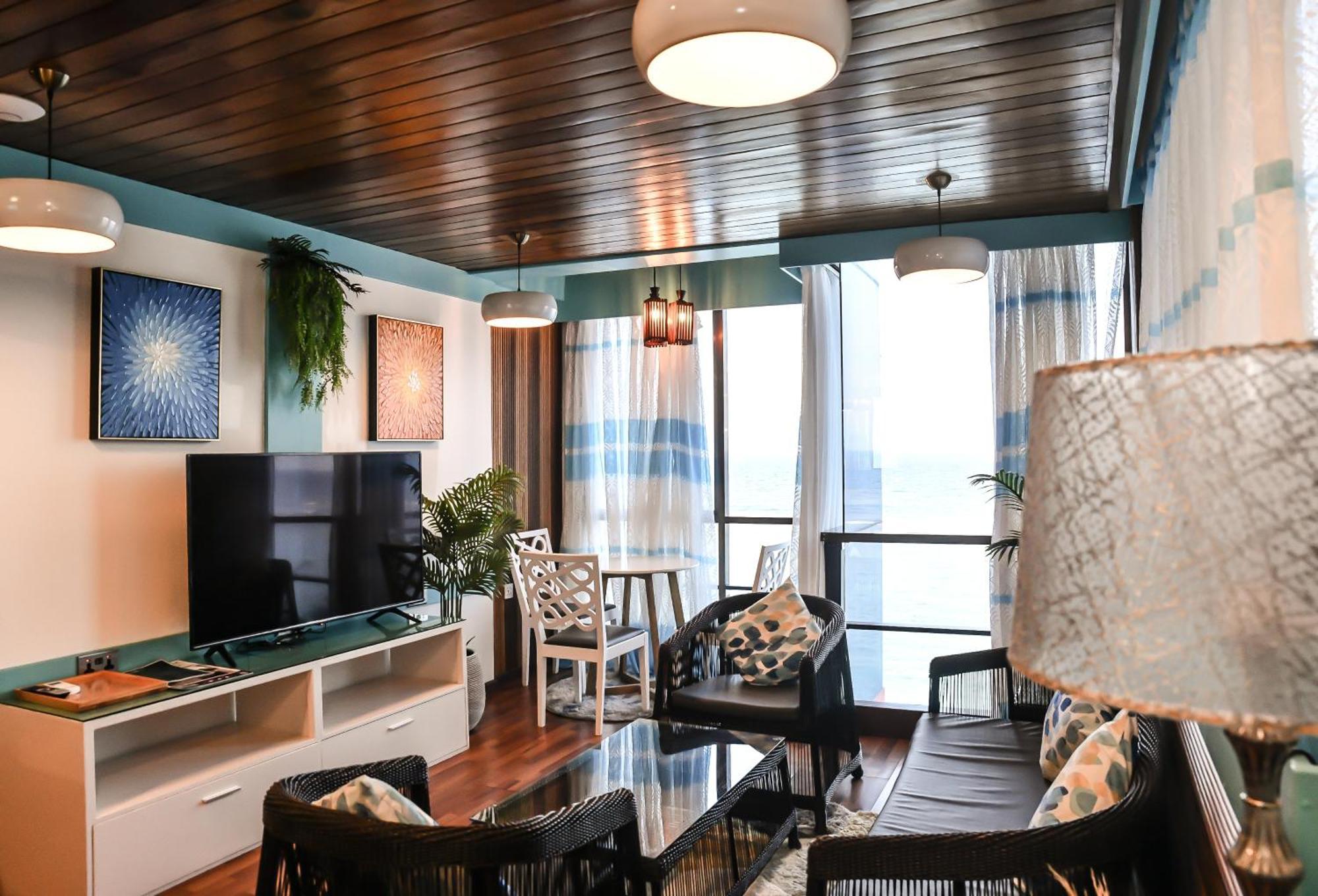 Deluxe Suite Sea View
