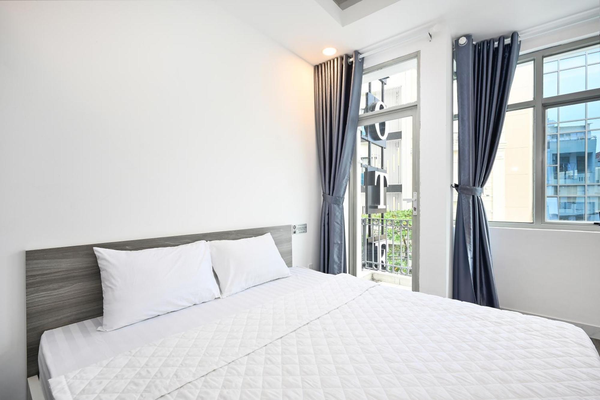 Deluxe Double Room City View