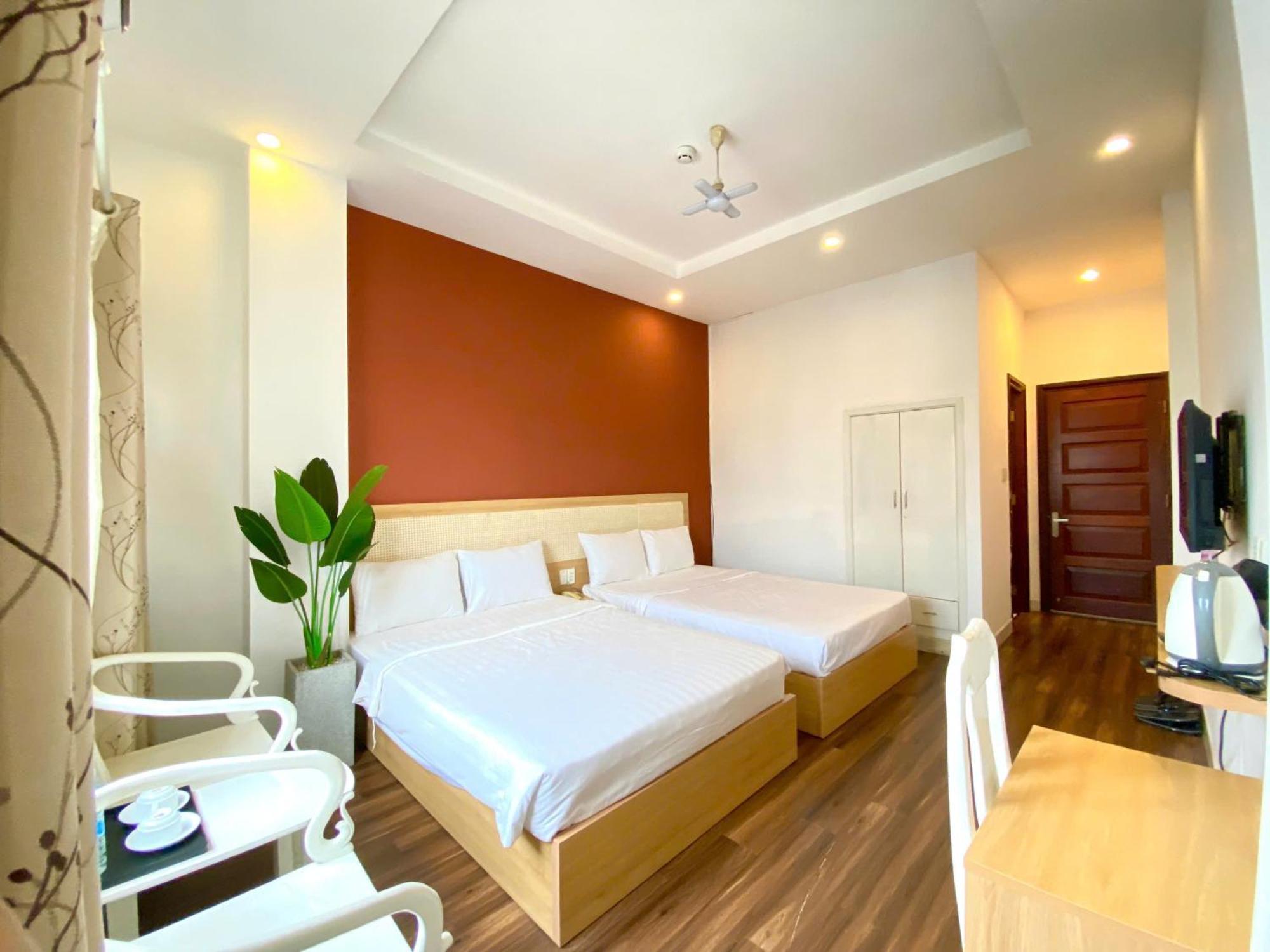 Deluxe Family Room