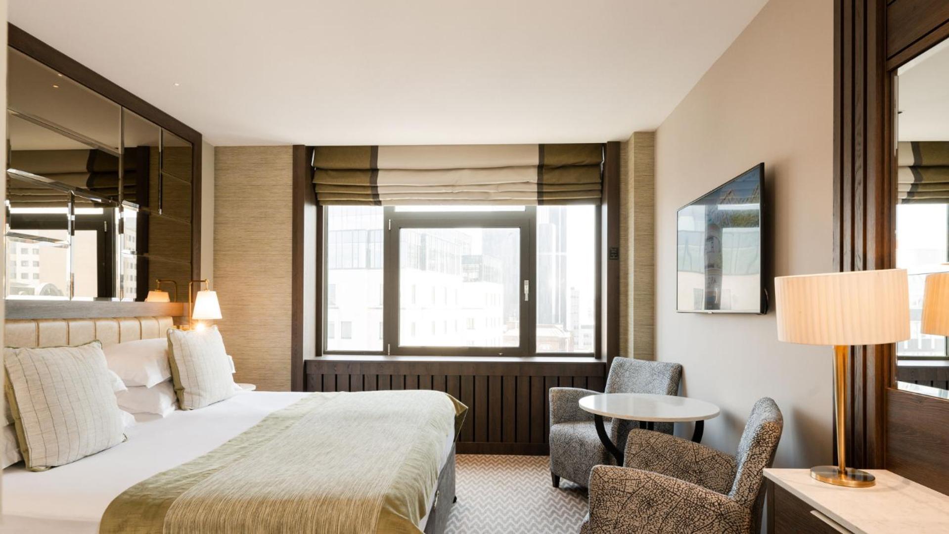 Executive Room