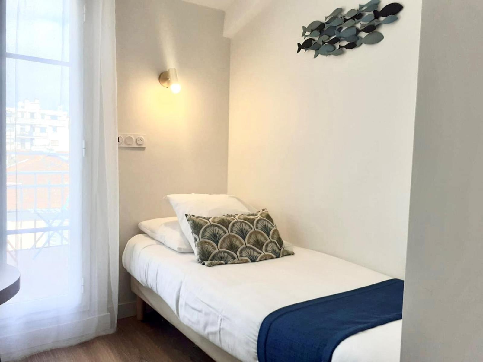 Single Room Terrace