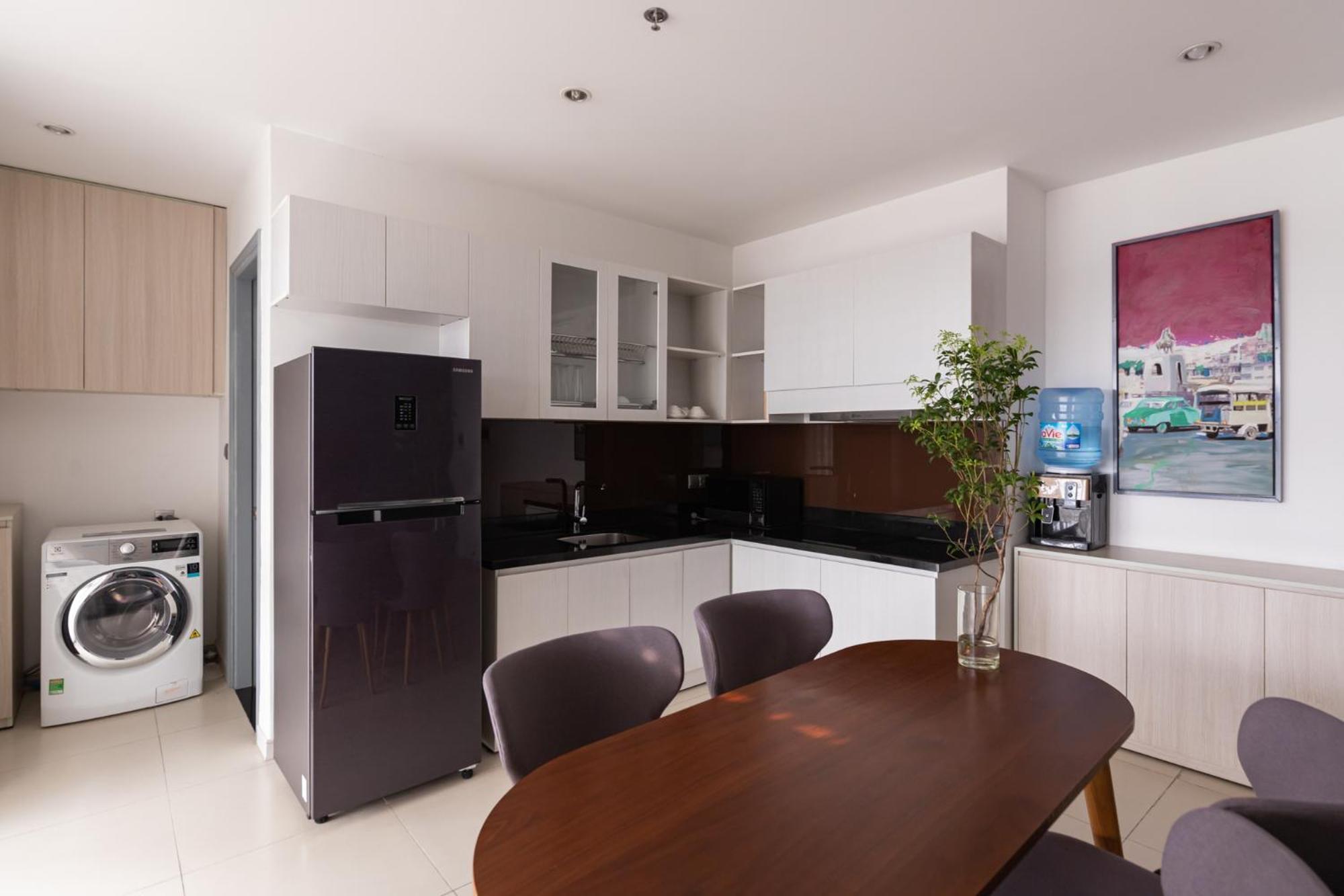 Two-Bedroom Apartment City View