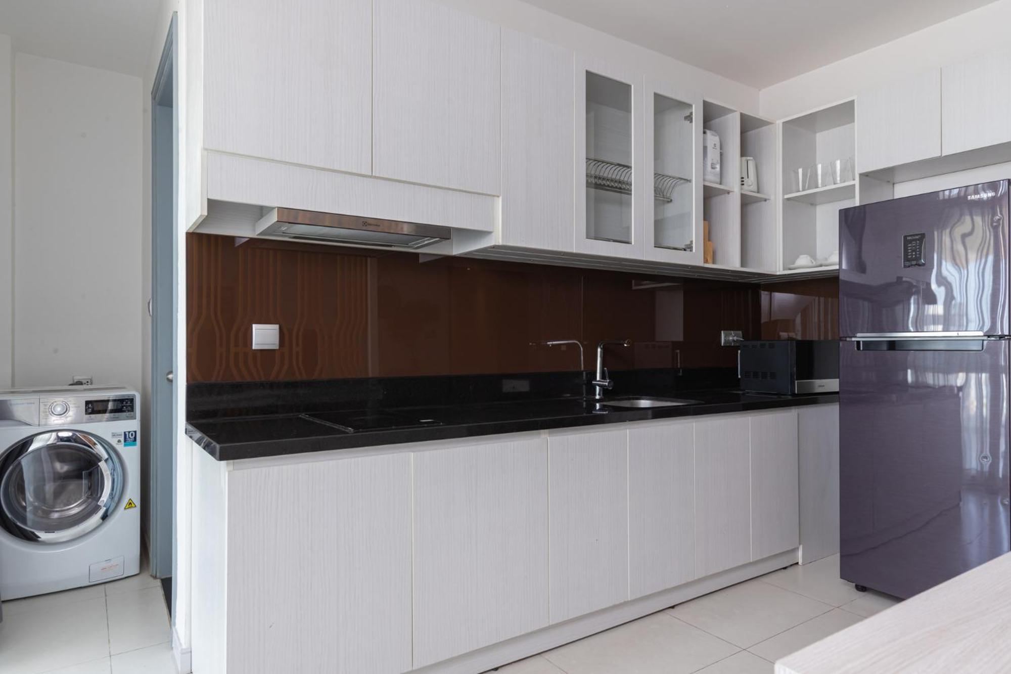 One-Bedroom Apartment City View