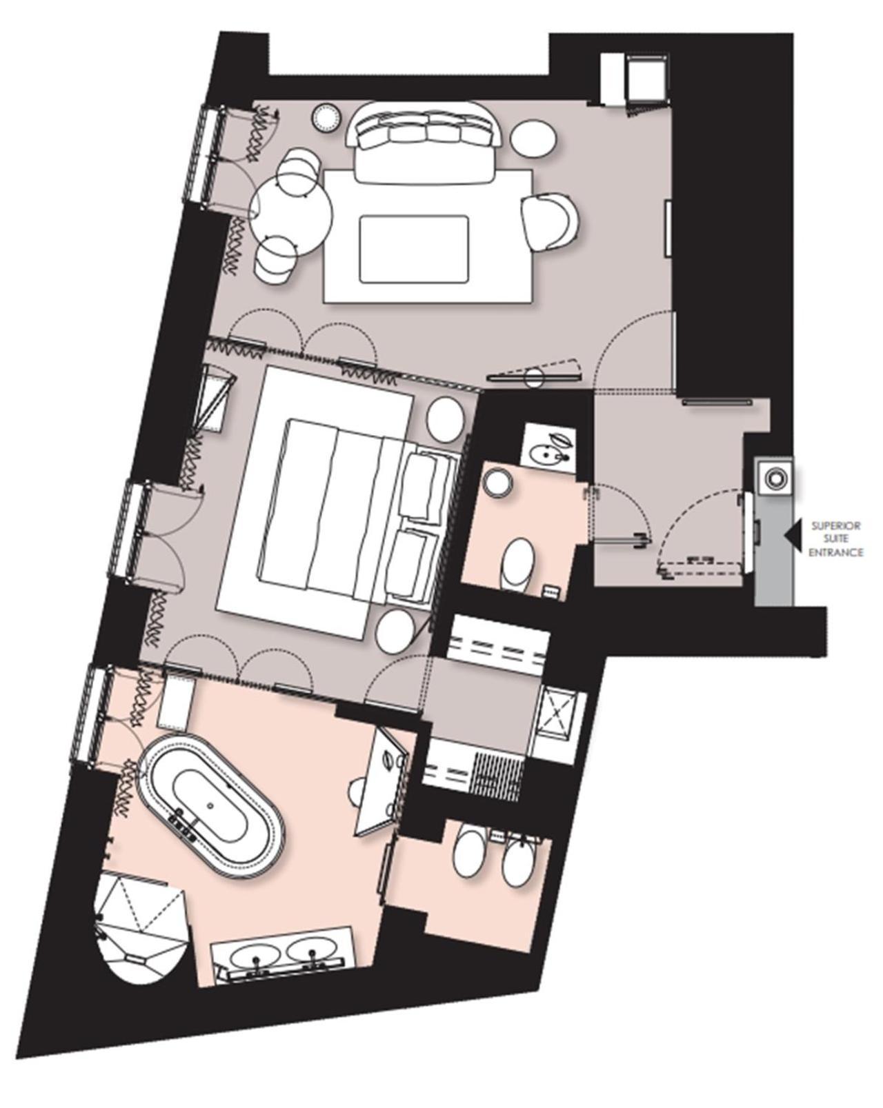 Superior Suite with Garden View