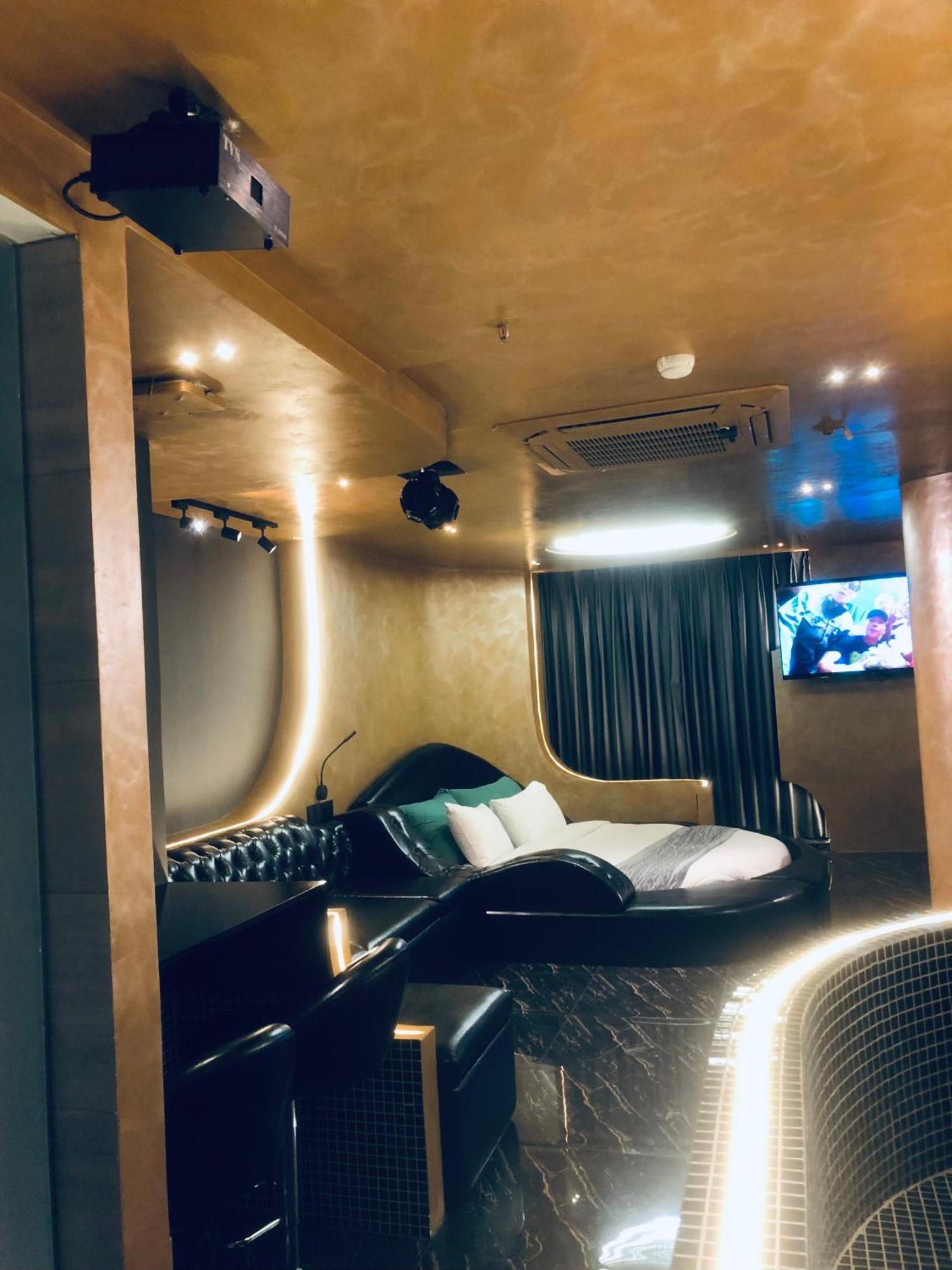 King Studio