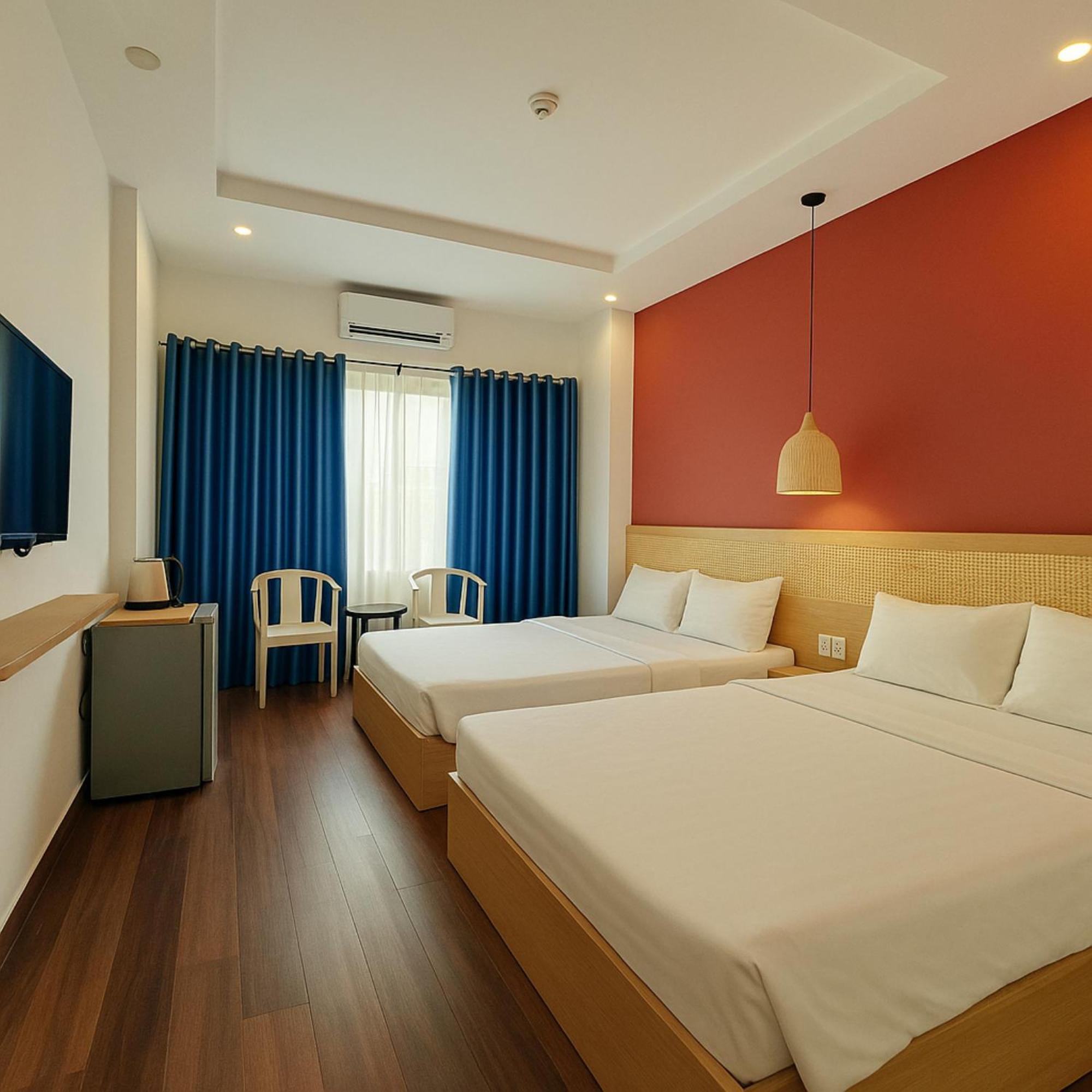Deluxe Family Room