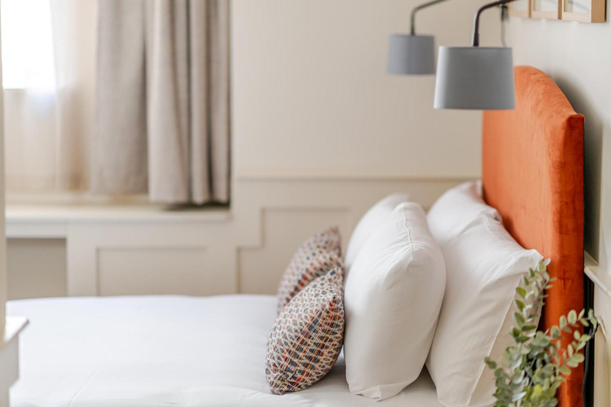 Double Room,1667424126:JPEG