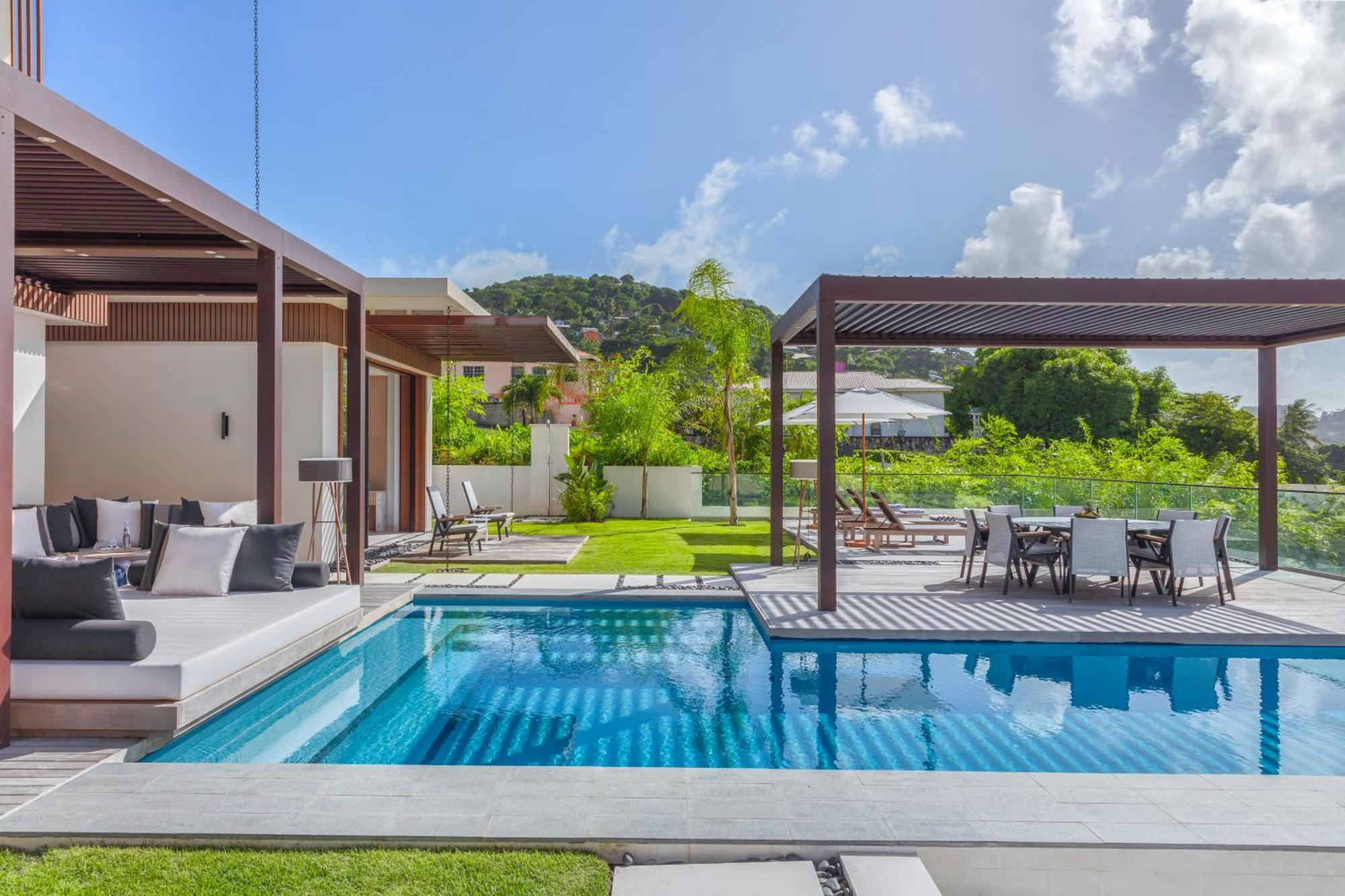 Three-Bedroom Ocean View Pool Villa