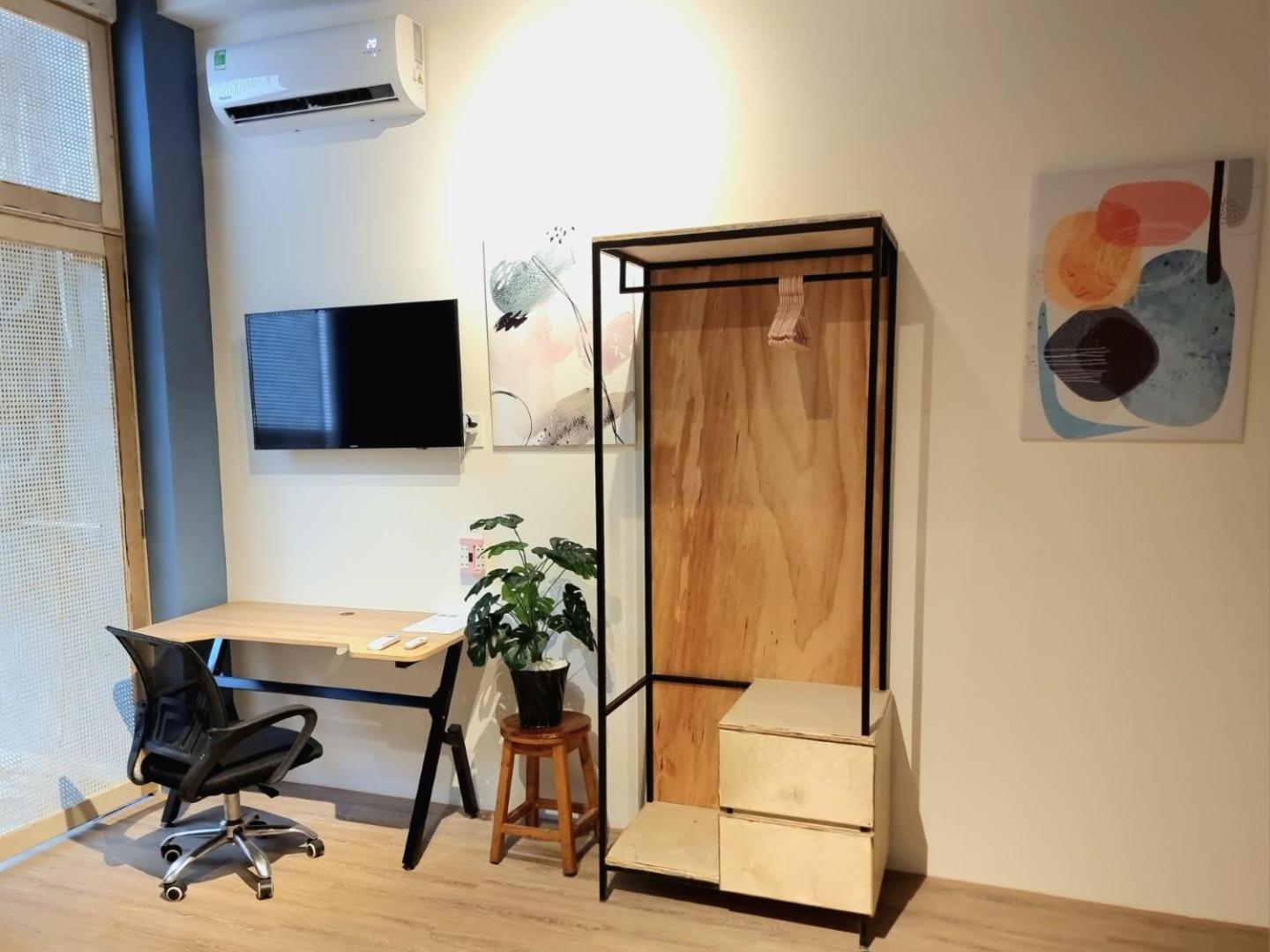 Standard Studio