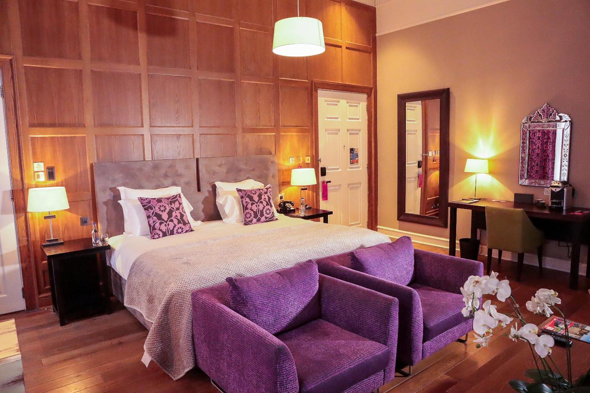 Mini Suite