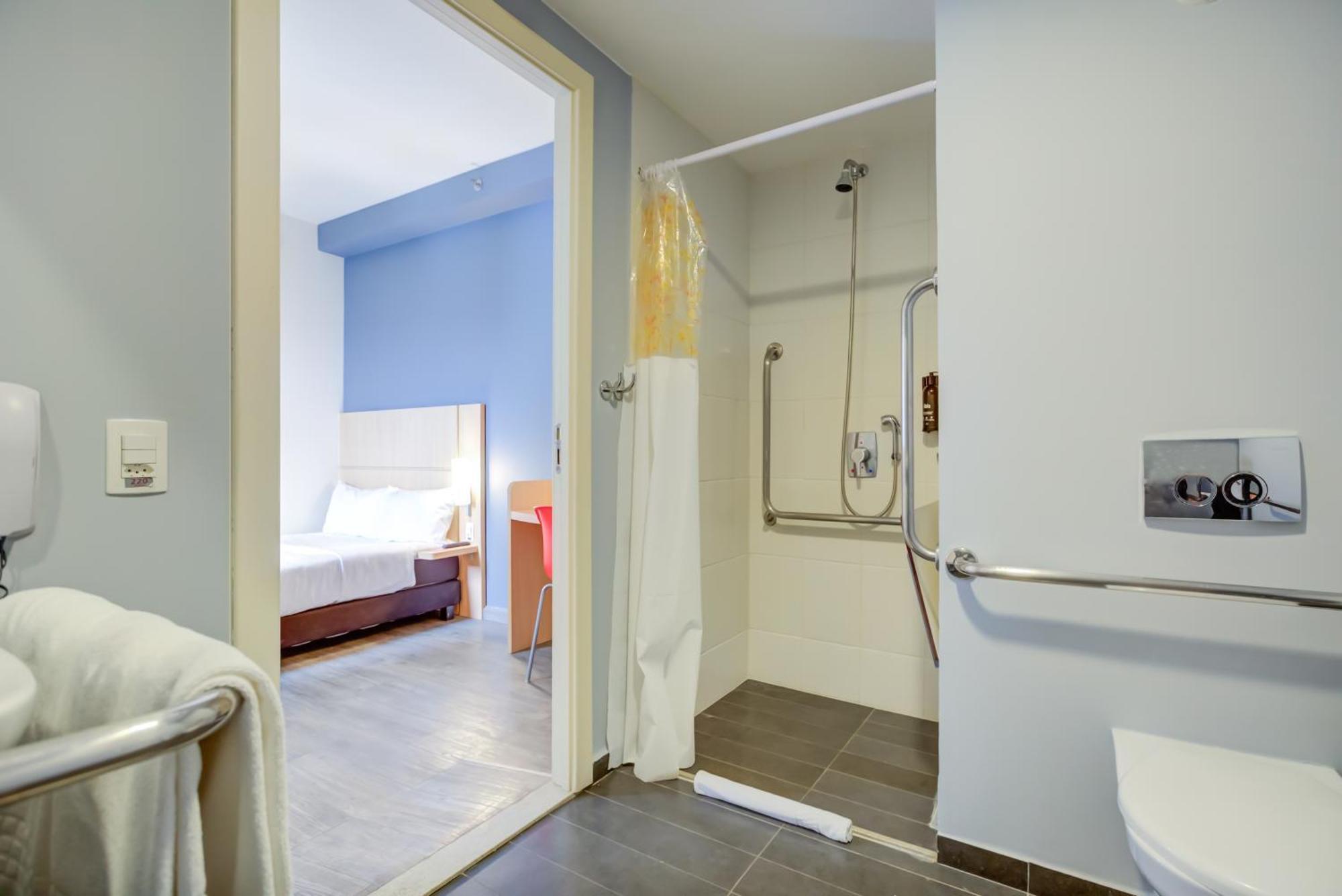 Standard Room Mobility Accessible