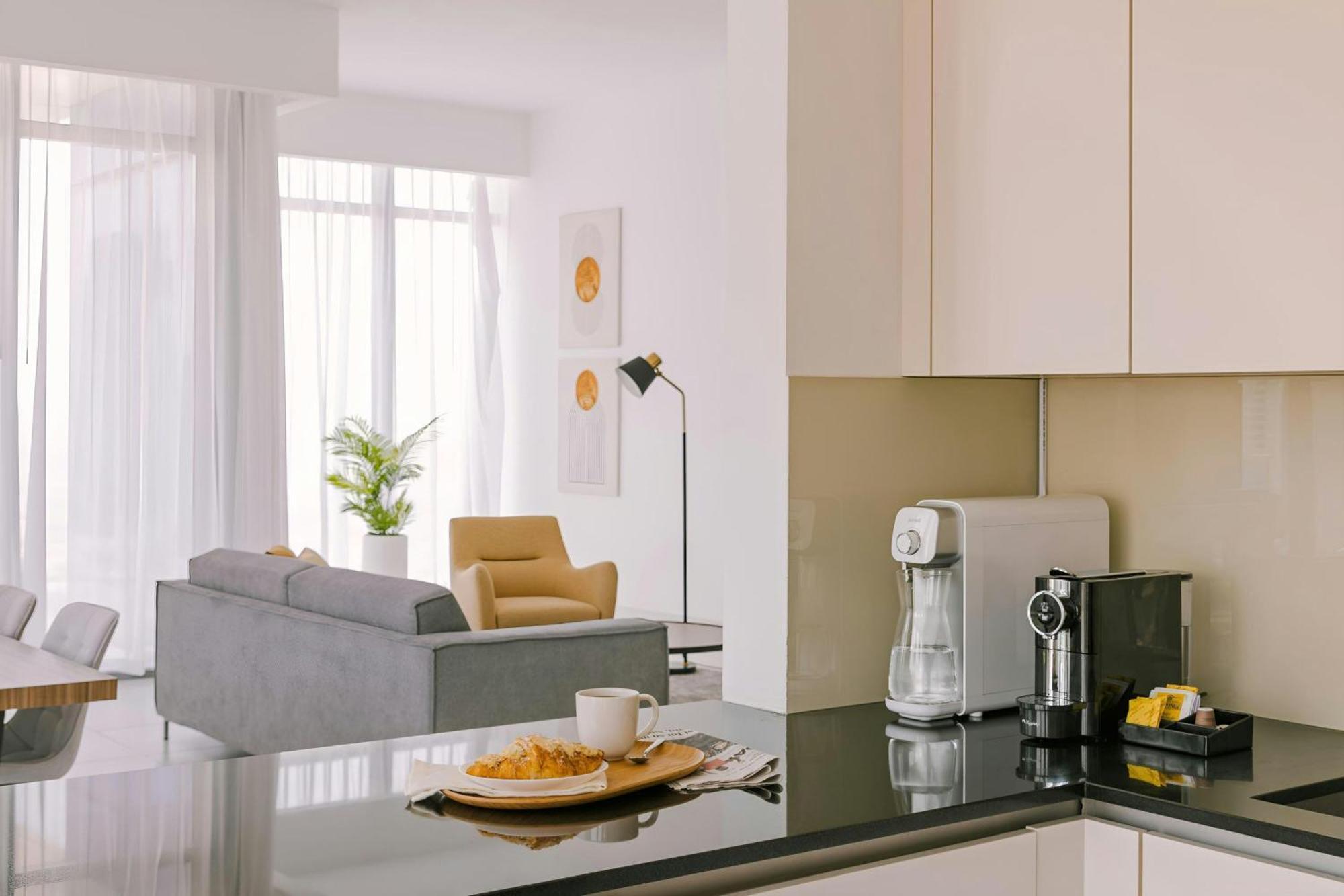 Two-Bedroom Apartment Burj Khalifa View