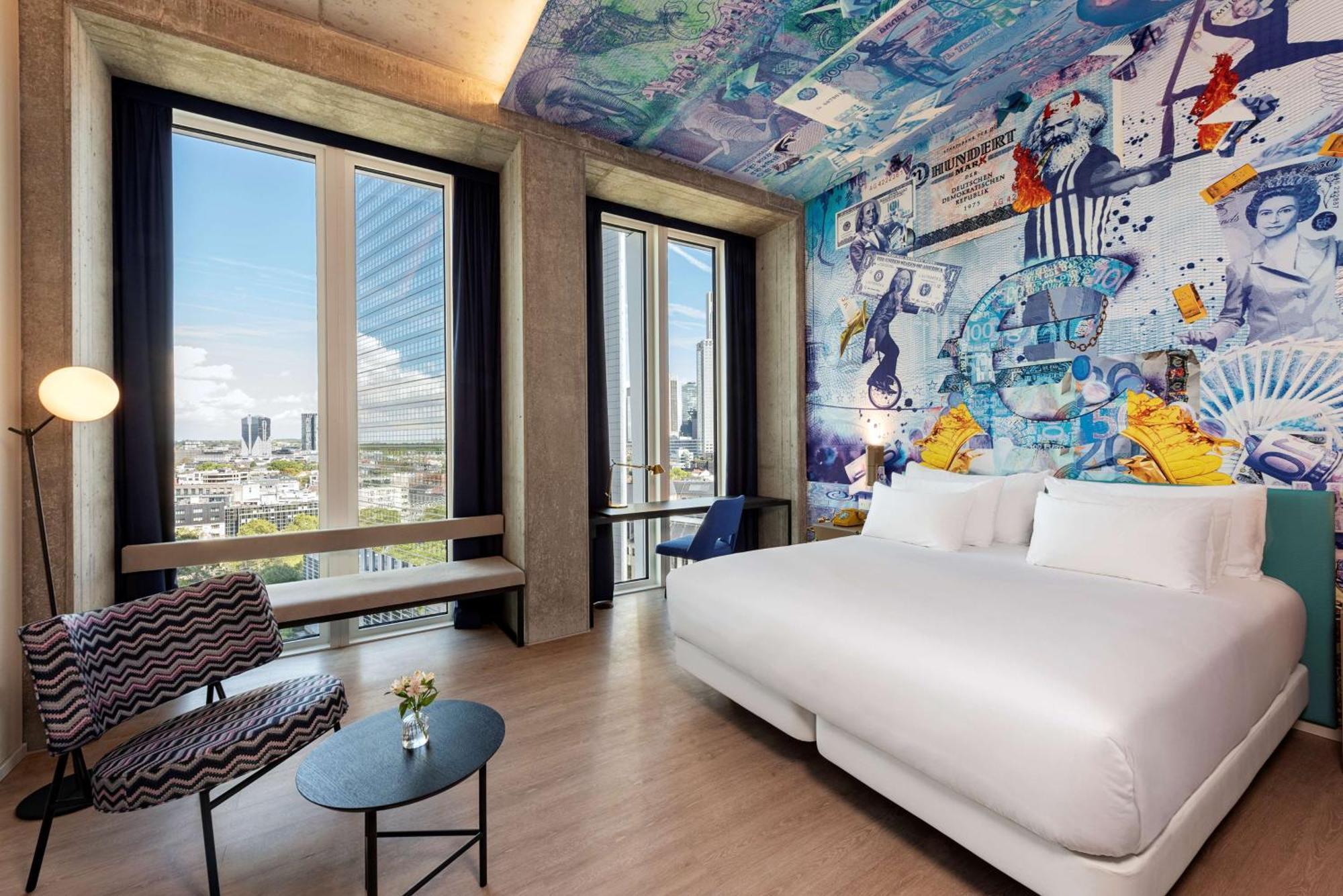 nhow Premium Room