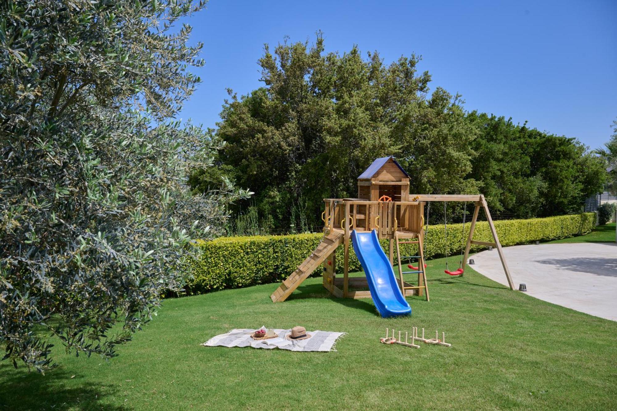 Deluxe Villa