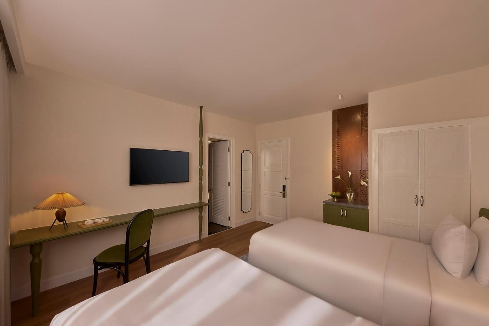 Twin Room City View
